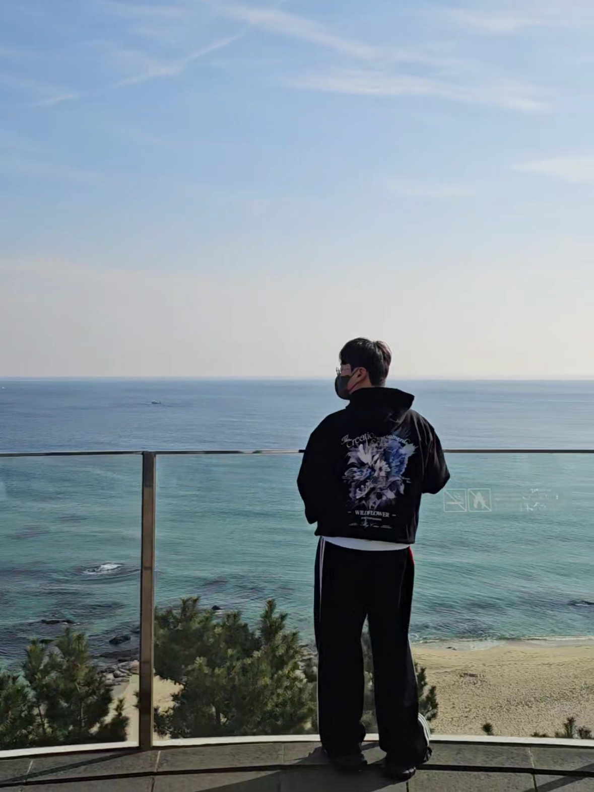 Balenciaga 3XL Sneakers Black, Wooyoungmi Flower Dyeing Hooded Black - 25SS 착용 스타일 - 6