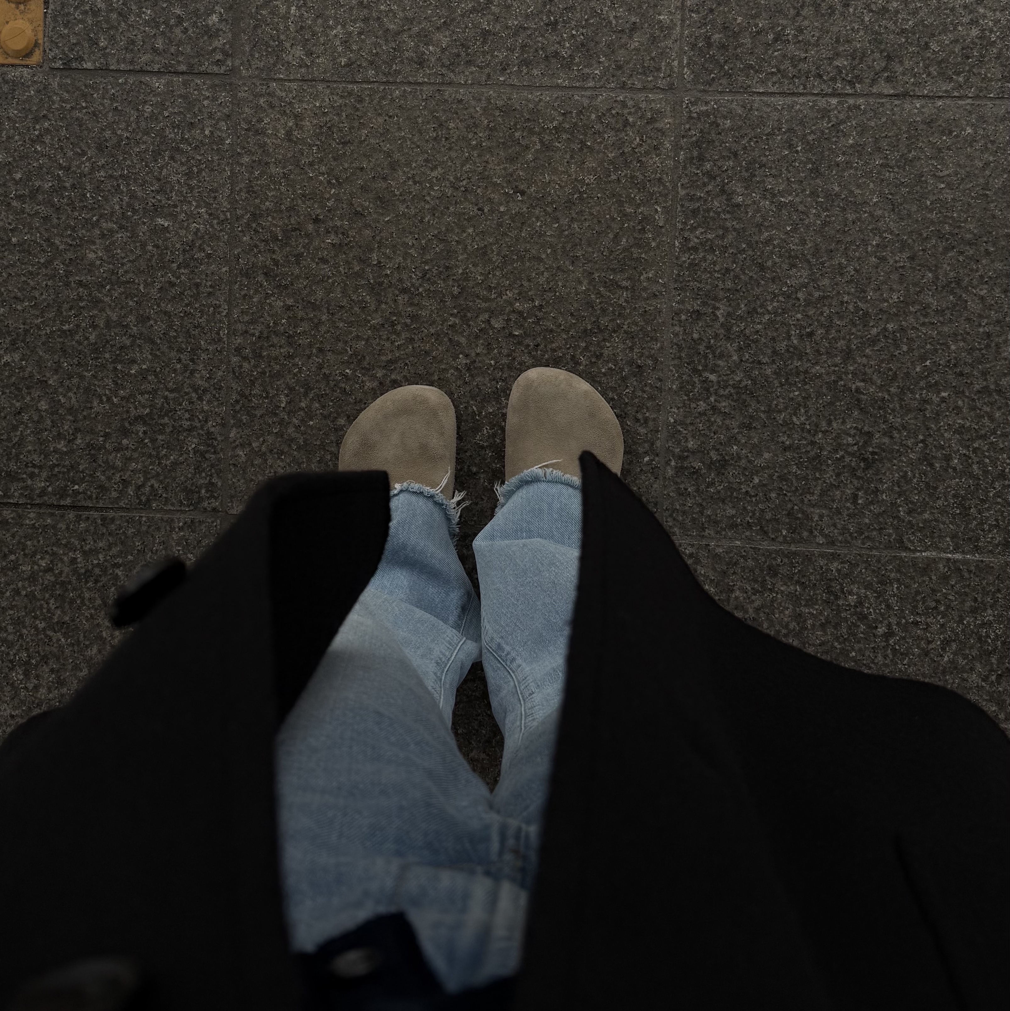 Birkenstock Boston Soft Footbed Taupe - Regular 착용 스타일