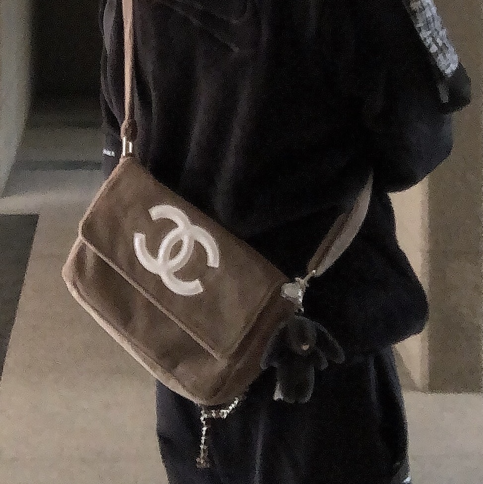Nike x Drake Nocta NRG Polar Fleece Jacket - US/EU, Jellycat Bashful Bunny Bag Charm Ink 착용 스타일 - 2