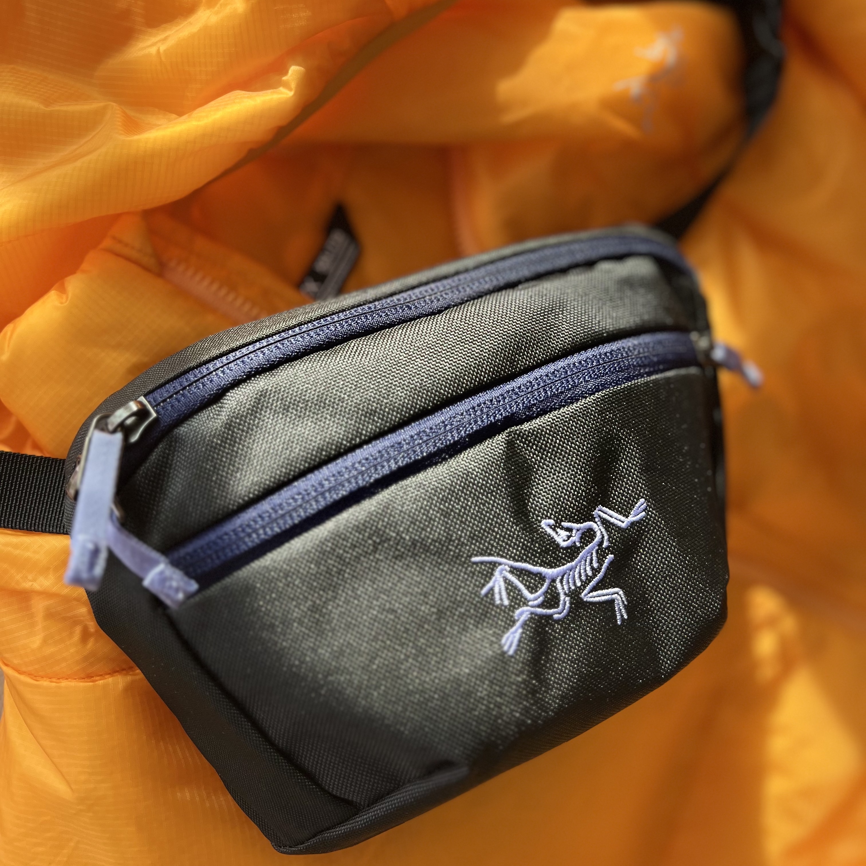 Arc'teryx Mantis 1 Waistpack Black Soulsonic 착용 스타일