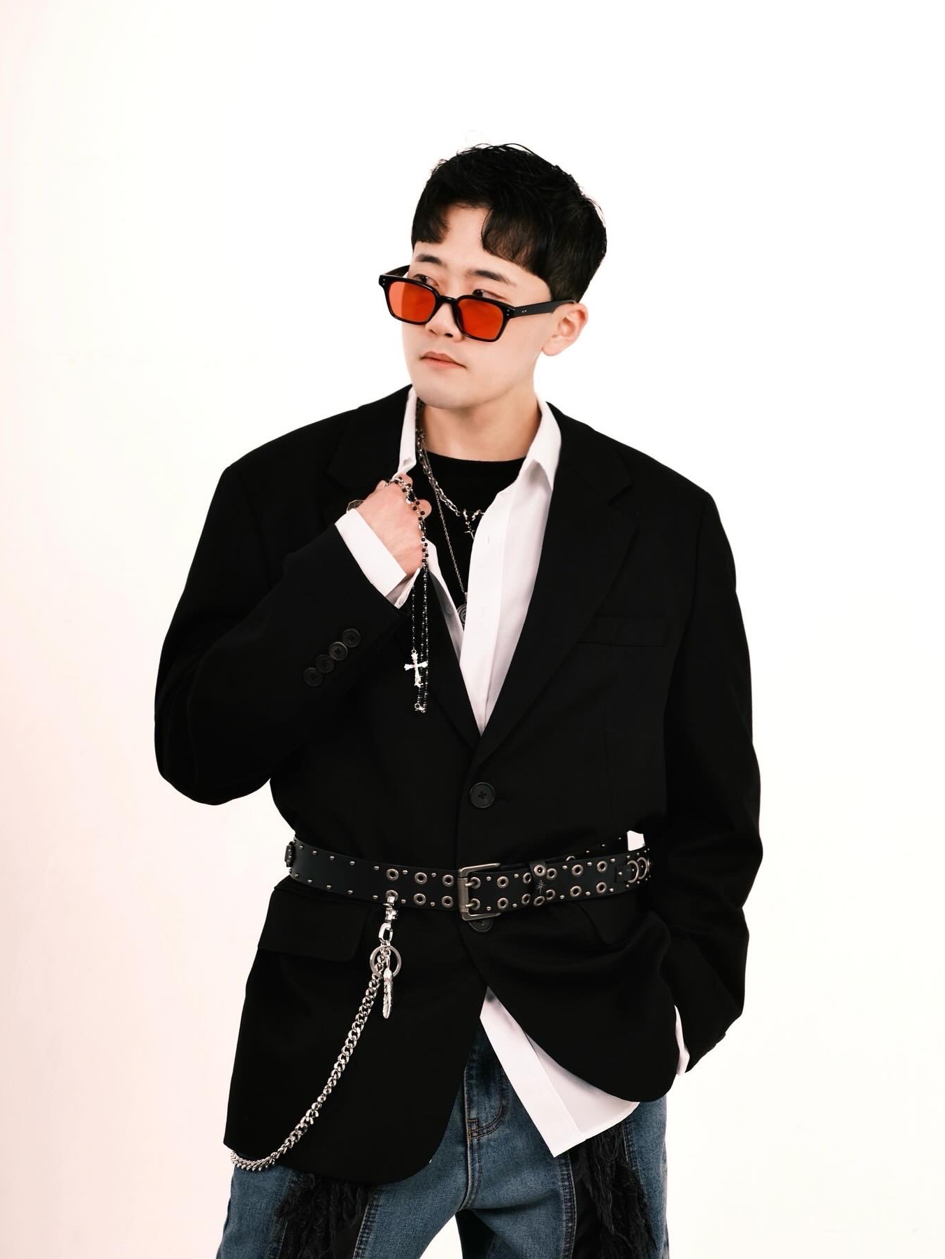 Thug Club Mohican Leather Denim Pants Blue Black - 24FW, Nike x Martine Rose Shox MR4 Black Multi 착용 스타일 - 3