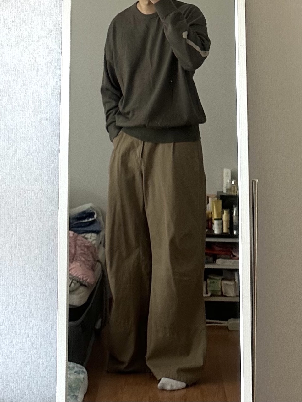 Polyteru 3 Dart Chino Pants 1.3v Beige 착용 스타일