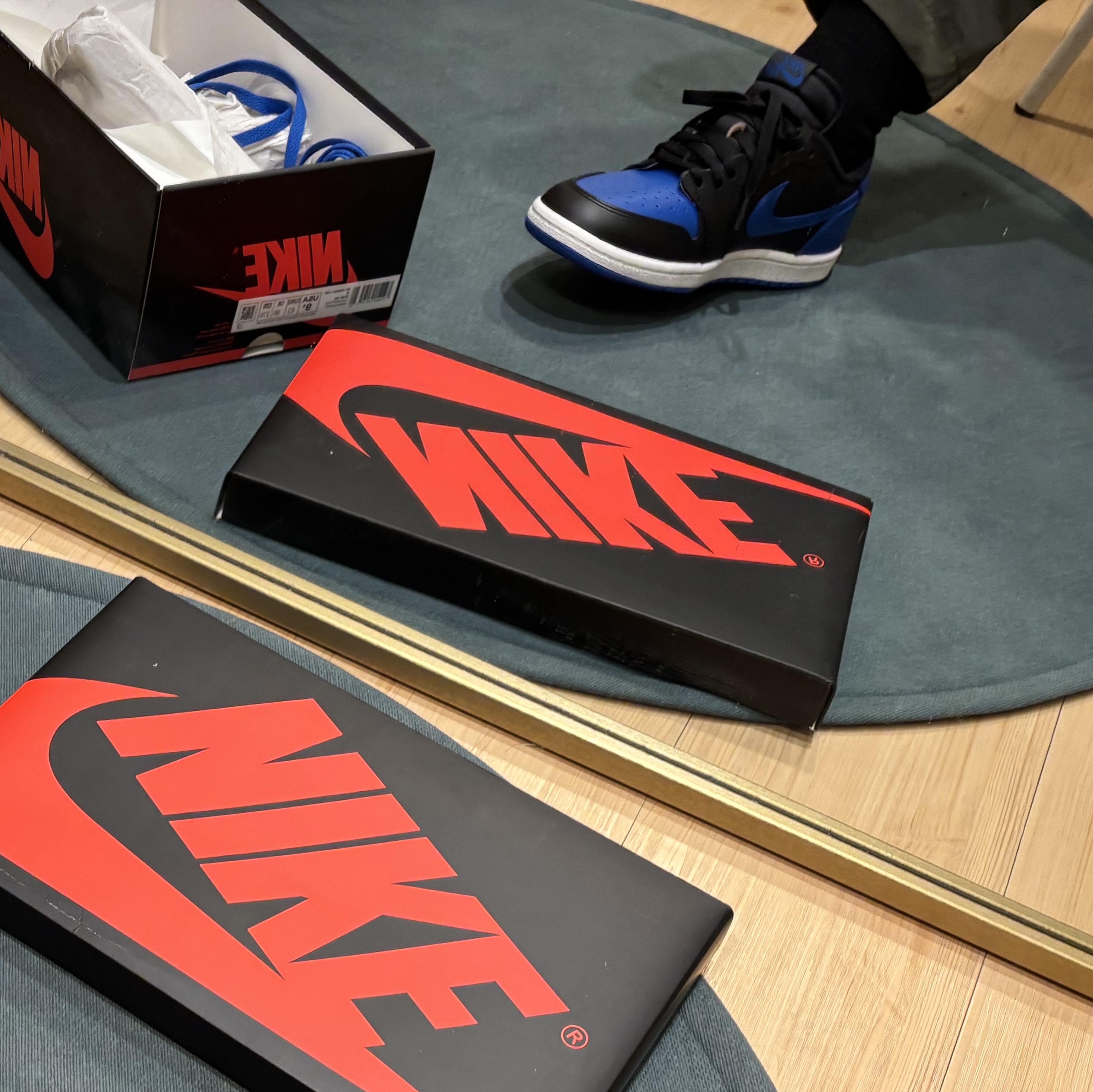 Jordan 1 Low 85 Royal 착용 스타일 - 3