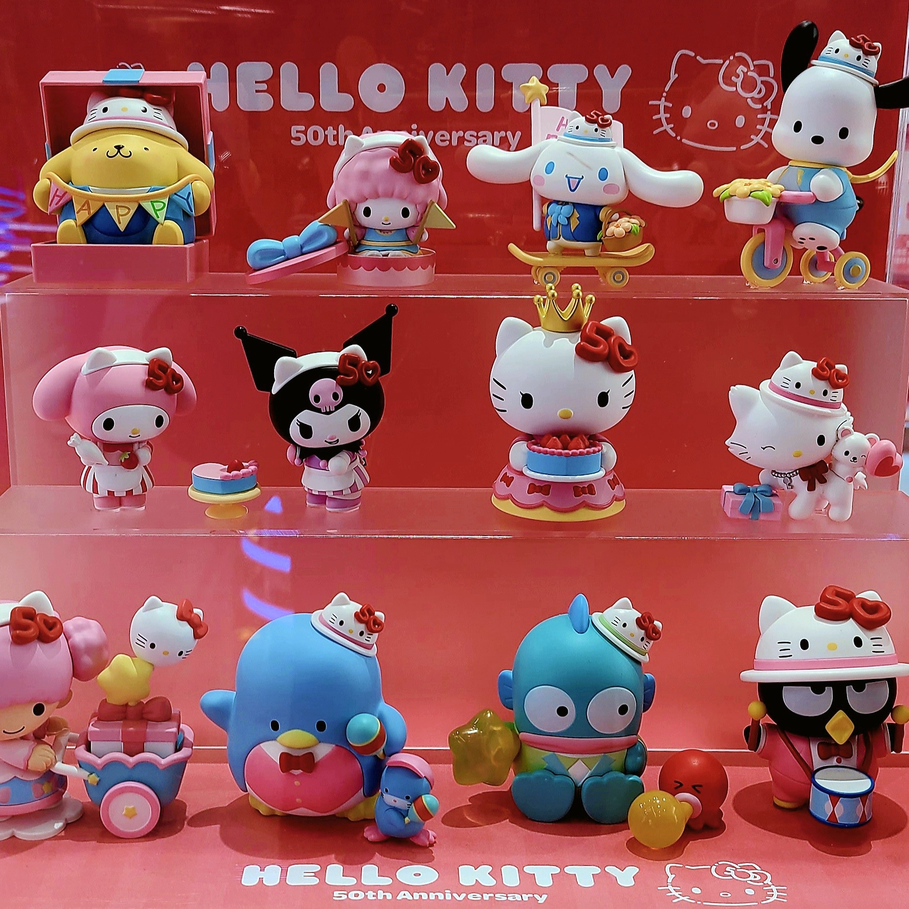 Pop Mart Disney Pixar Lotso Wondrous Rendezvous Series Sealed Case (9 Blind Boxes), Pop Mart Sanrio Hello Kitty 50th Anniversary Series Figure Sealed Case (12 Blind Boxes) 착용 스타일 - 2