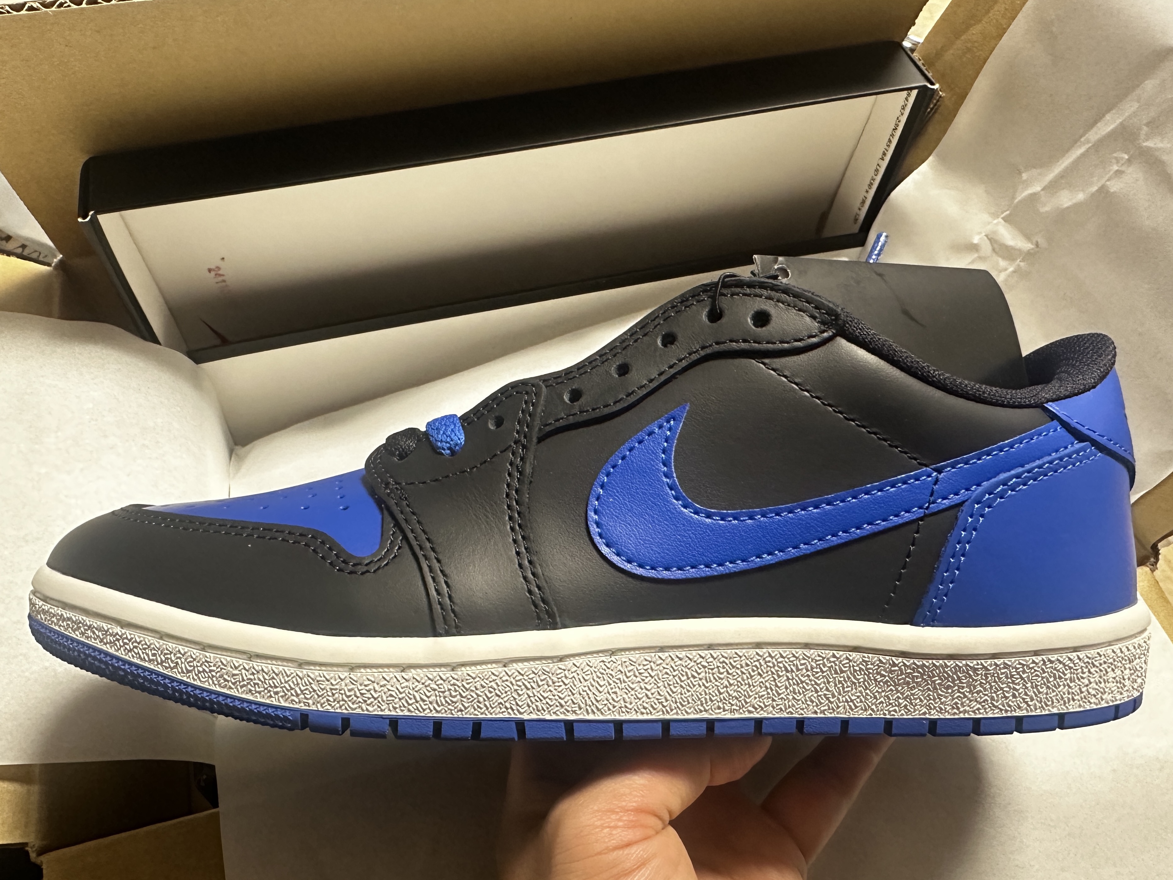Jordan 1 Low 85 Royal 착용 스타일
