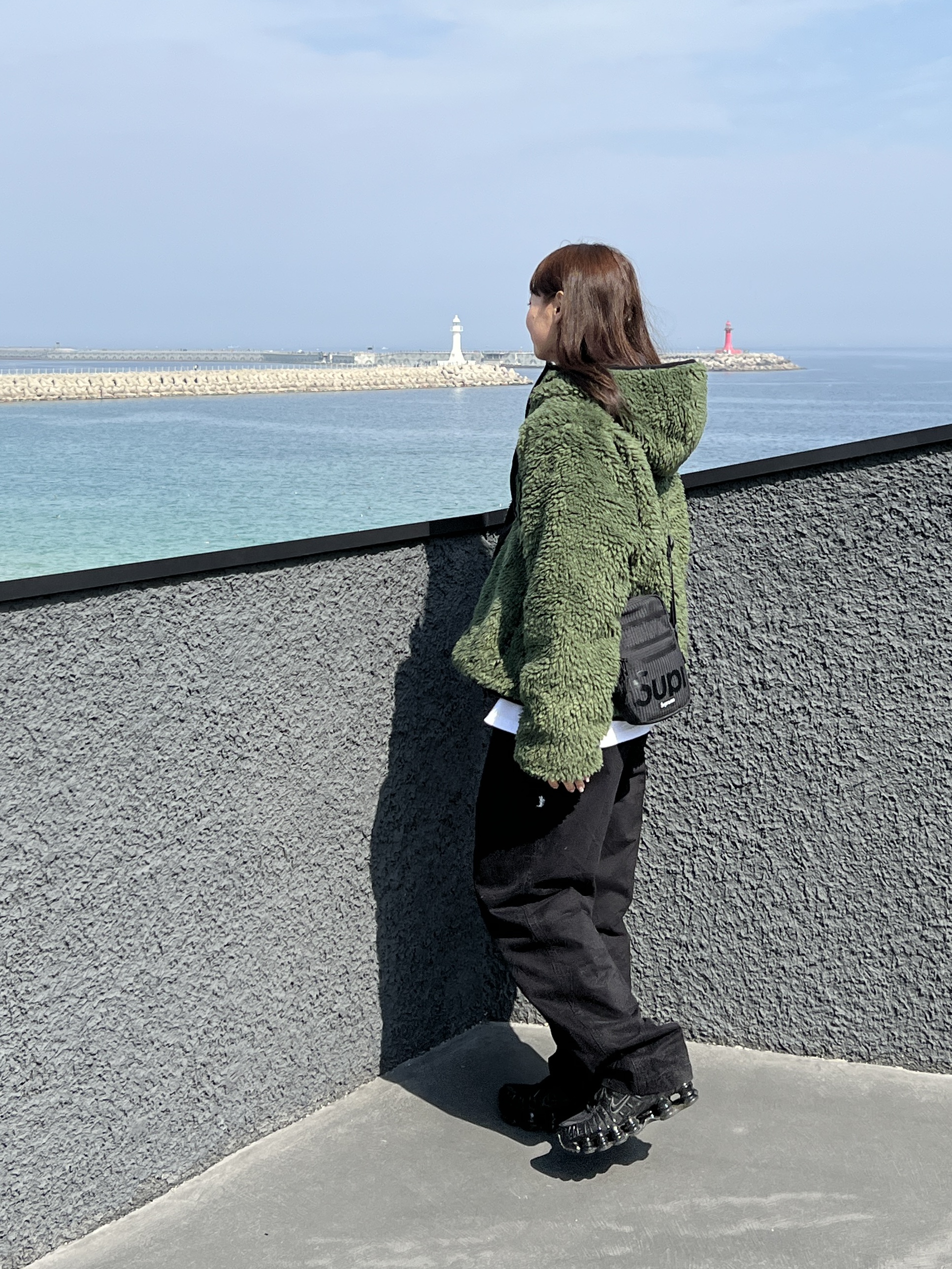 Stussy Sherpa Jacket Olive, (W) Nike Shox TL Black and Max Orange 착용 스타일 - 8