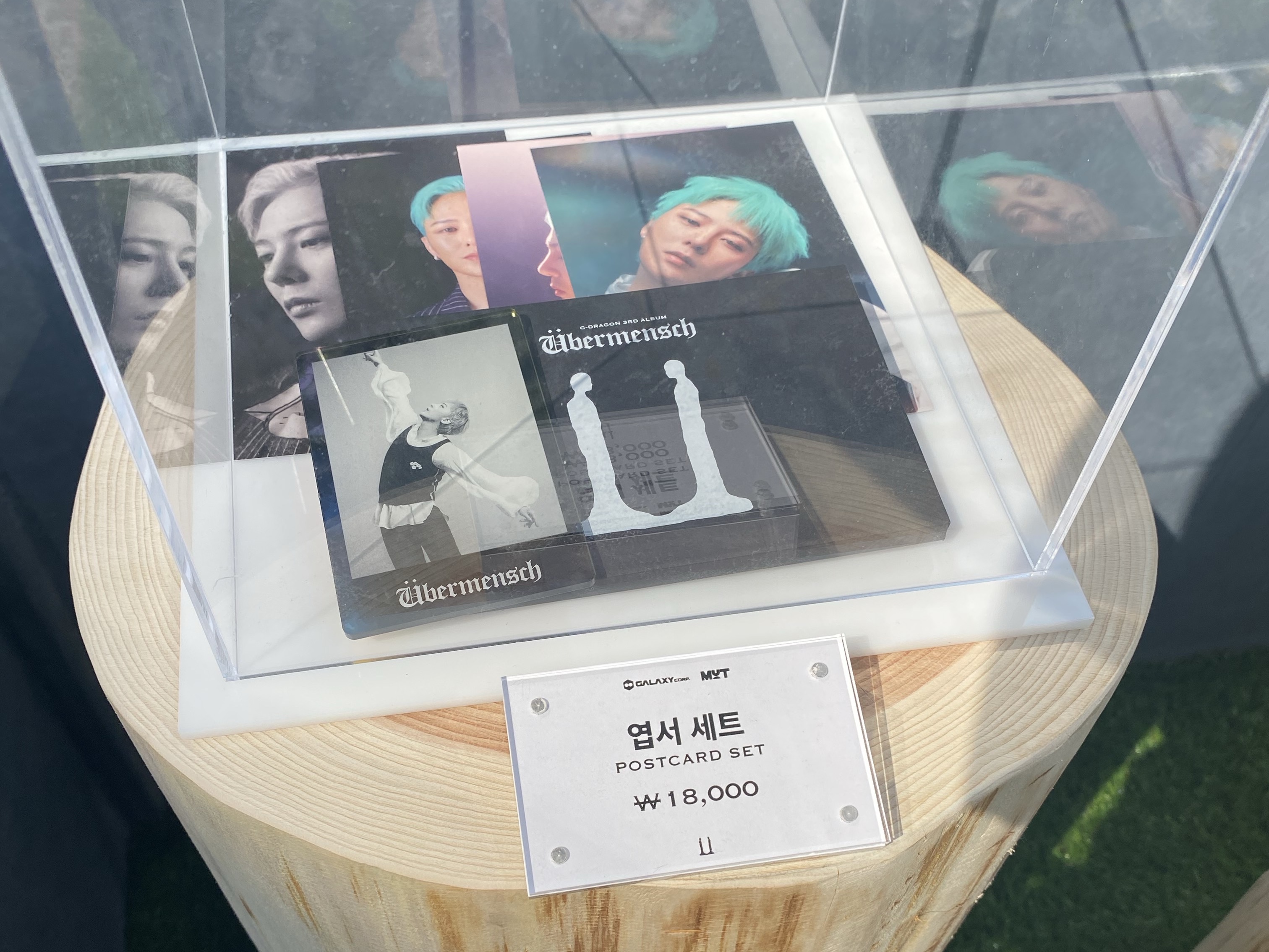 G-DRAGON Power Ball Cap White, G-DRAGON Power Scarf Multi 착용 스타일 - 8