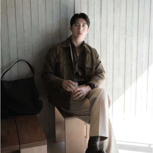 HIS HAZZYS Fatigue Shicket Olive Green 착용 스타일
