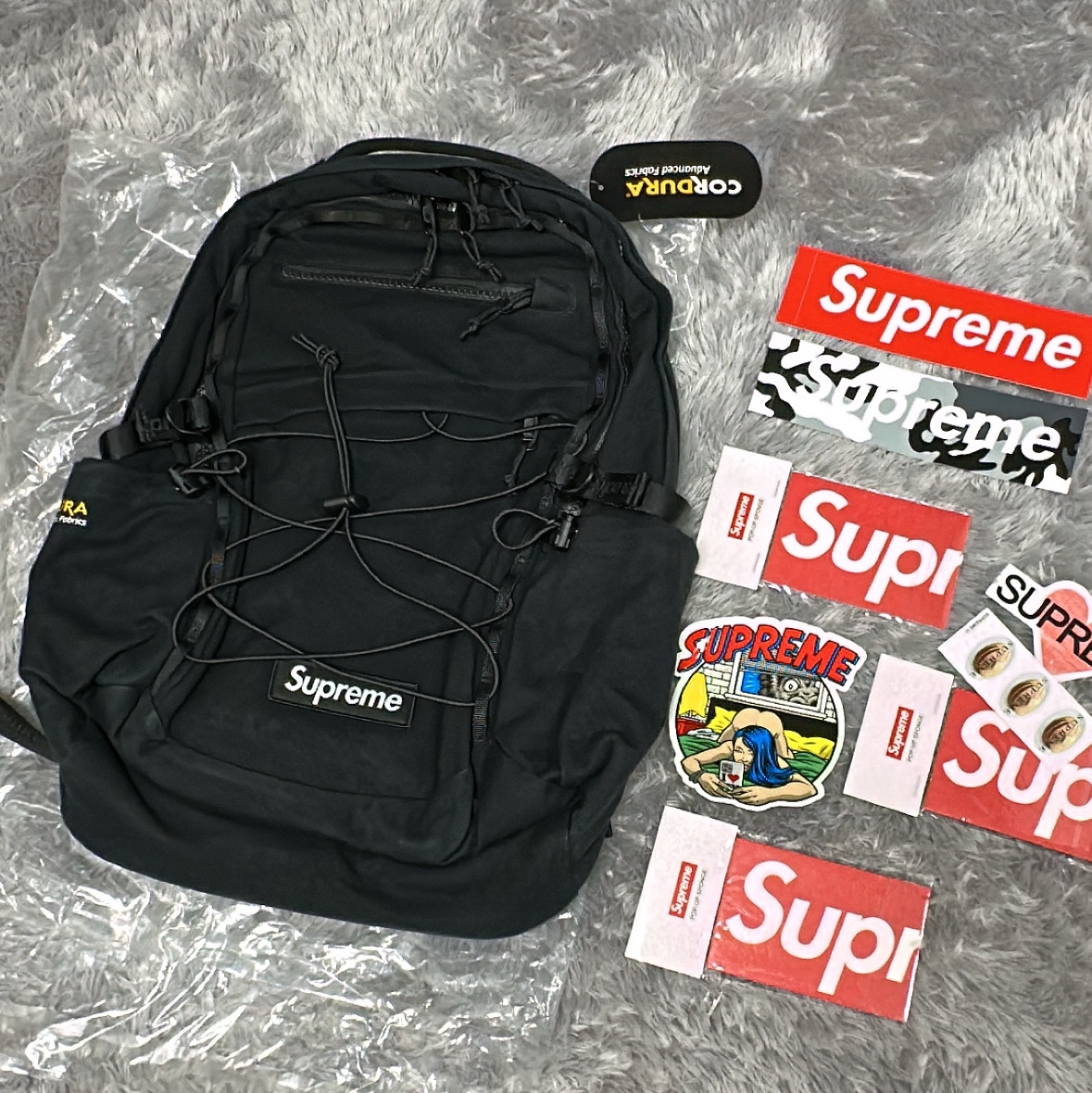 Supreme Backpack Black - 25SS 착용 스타일 - 1