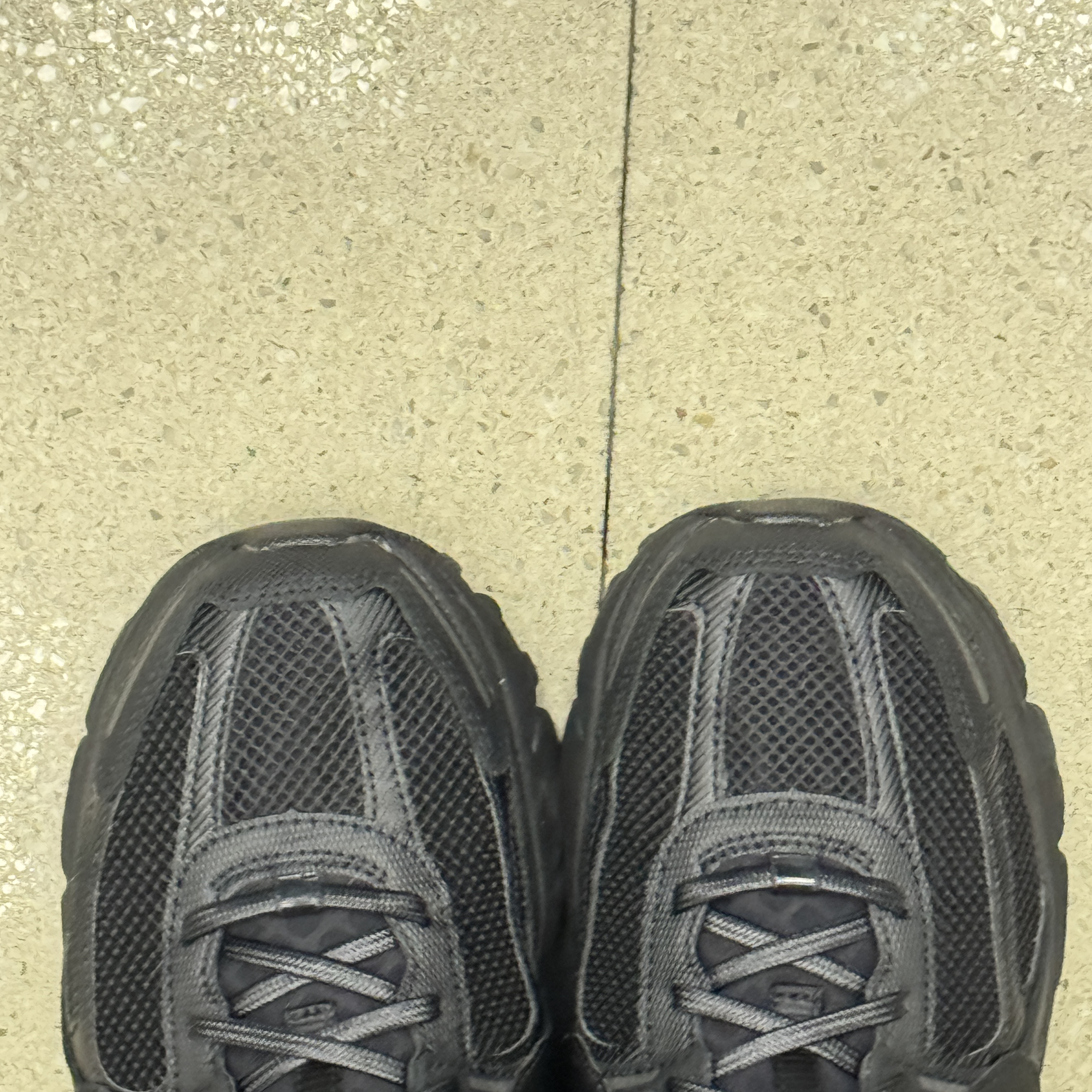 Nike Zoom Vomero 5 SP Black 착용 스타일