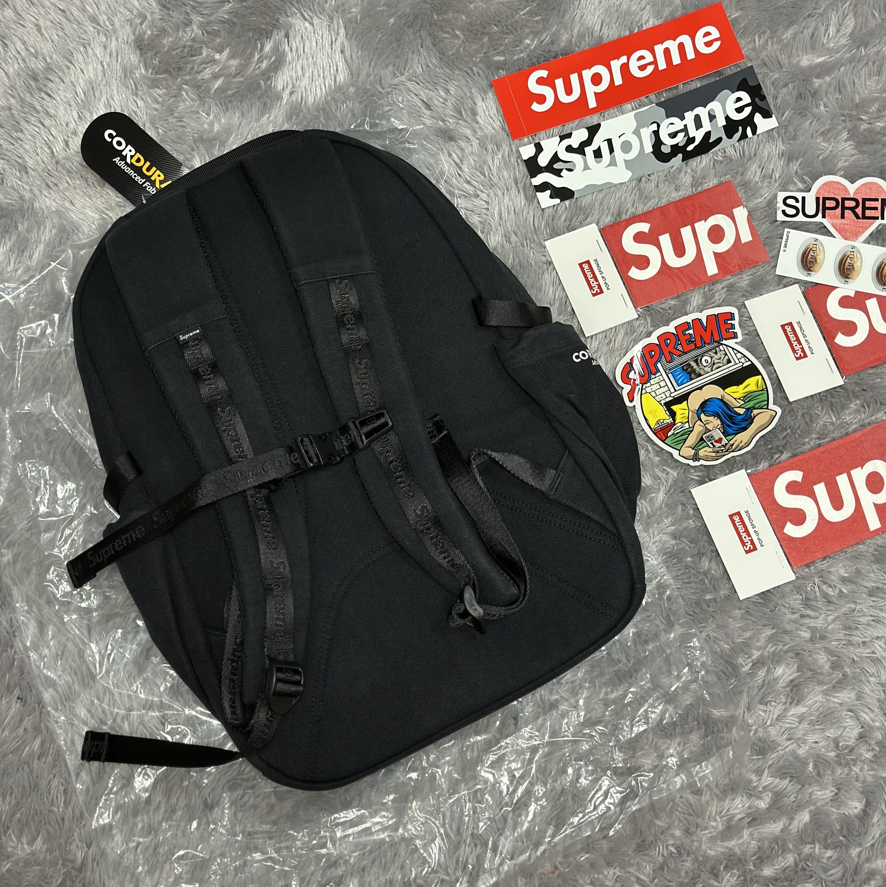 Supreme Backpack Black - 25SS 착용 스타일 - 2
