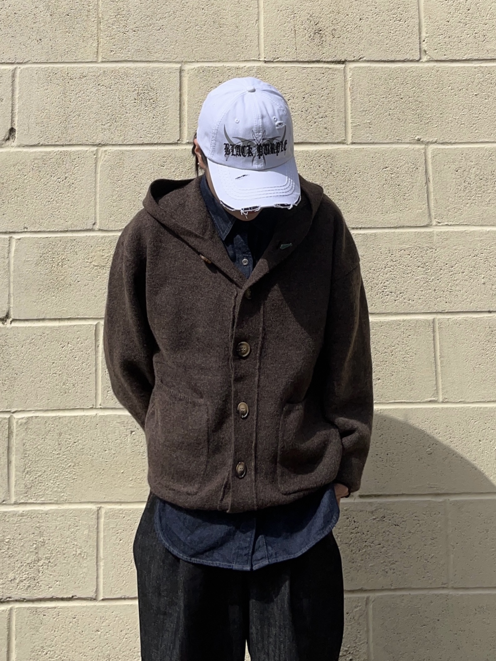 (W) Uniqlo x JW Anderson Denim Oversized Shirt Navy - KR, Salomon XT-6 Dark Blue Almond Milk 착용 스타일 - 1