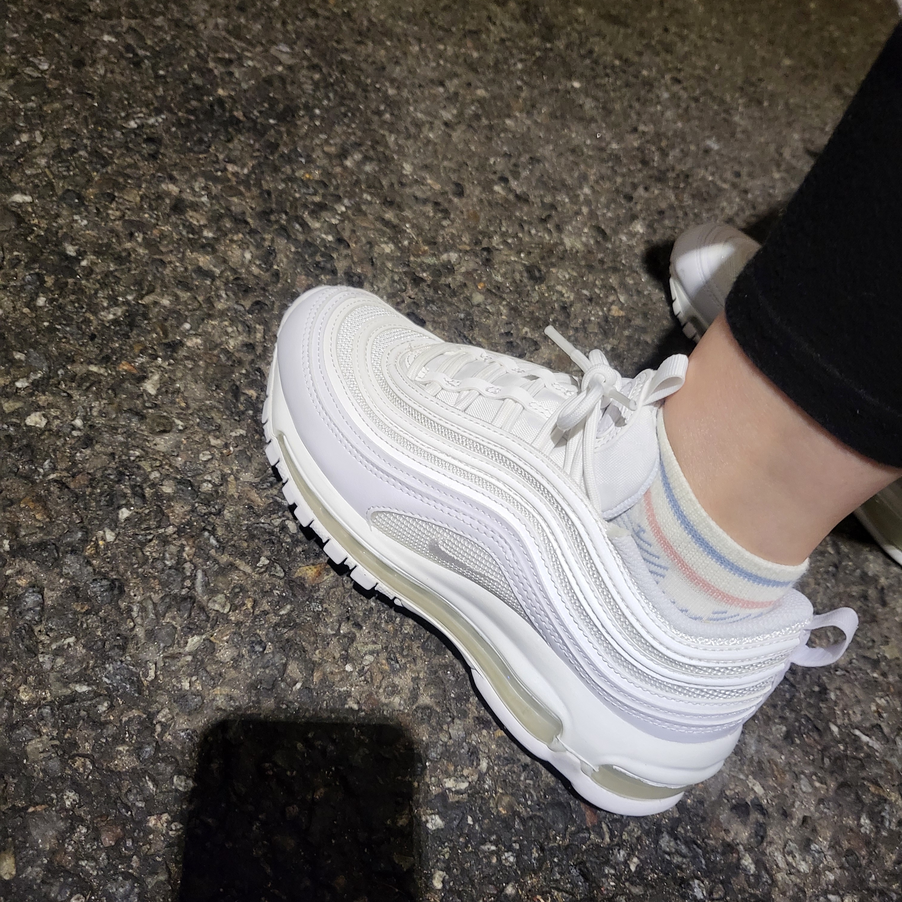 (W) Nike Air Max 97 Next Nature White 착용 스타일 - 2