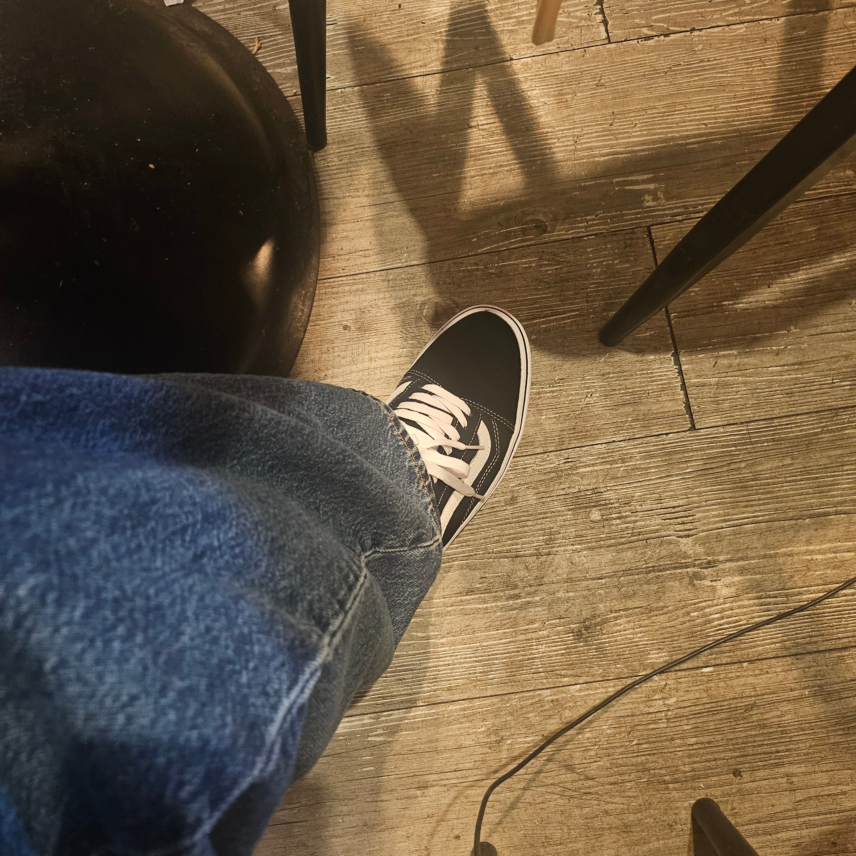 Vans ComfyCush Old Skool Black True white 착용 스타일