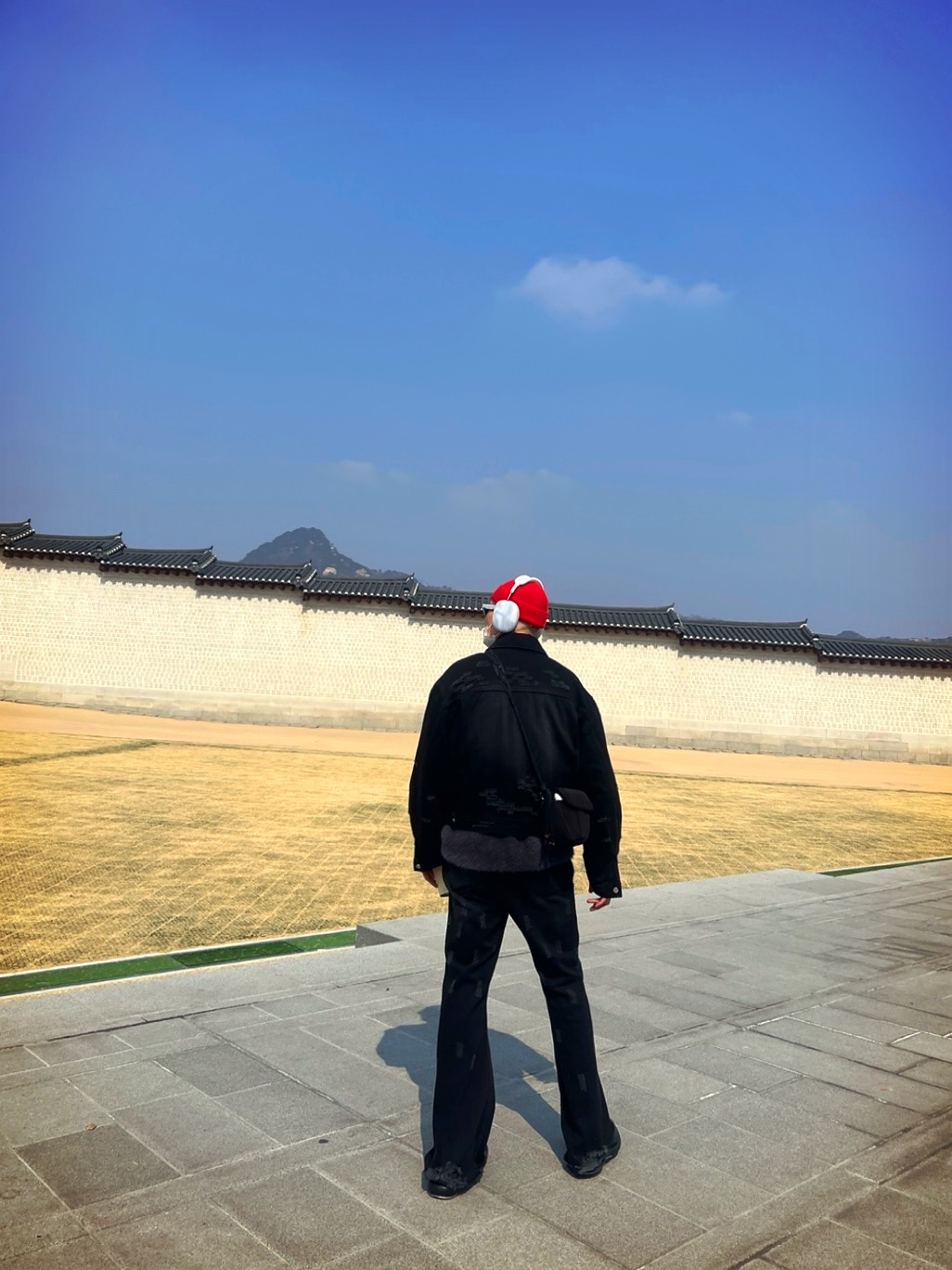 클락스 x 마틴 로즈 옥스포드 1 블랙, 젠틀 몬스터 x 메종 마르지엘라 MM108 레더 블루 블랙 착용 스타일 - 3