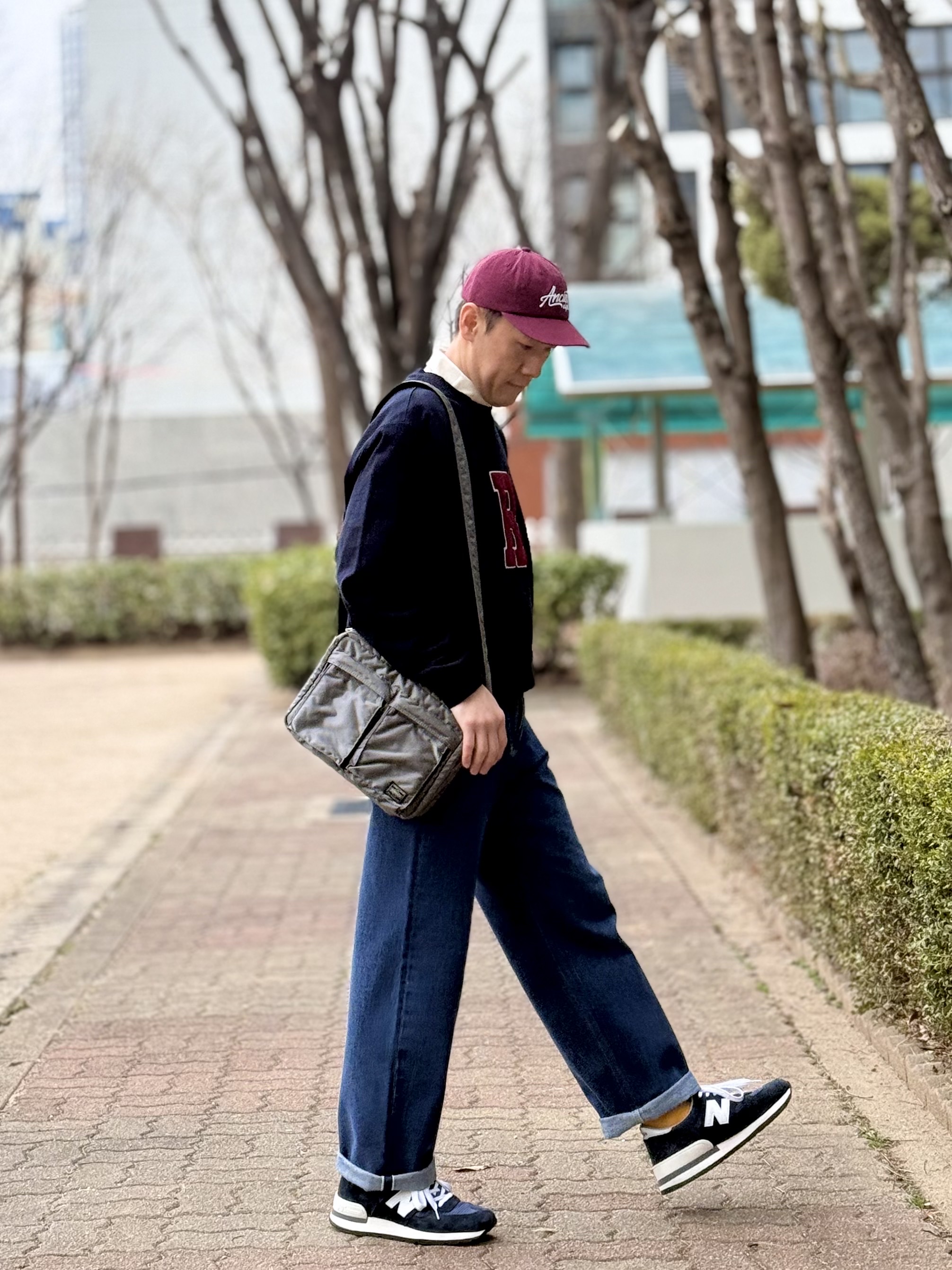 New Balance 990v1 Made in USA Navy, Porter Tanker Shoulder Bag L Silver gray 착용 스타일 - 4
