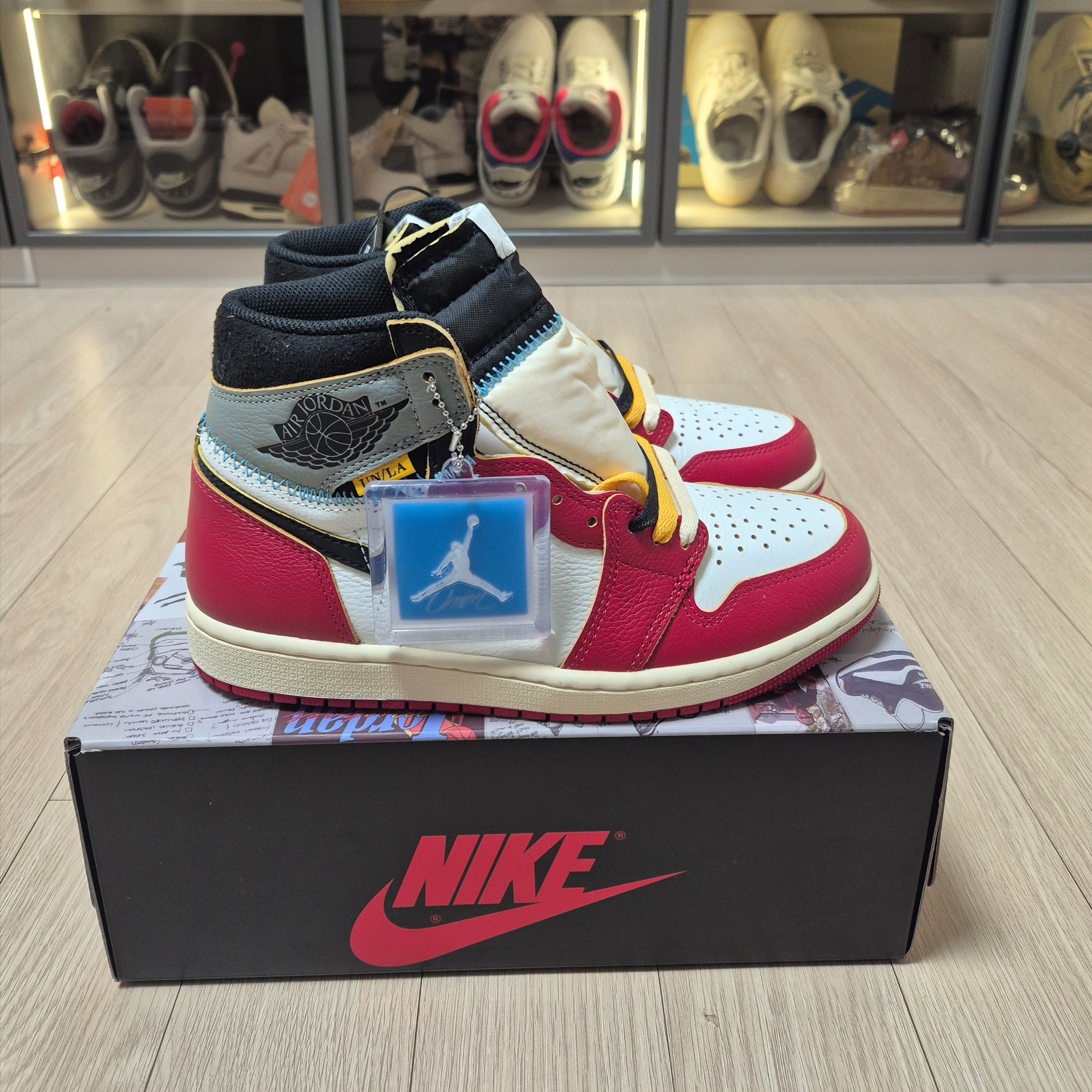 Jordan 1 x Union Retro High OG Chicago Shadow 착용 스타일 - 1