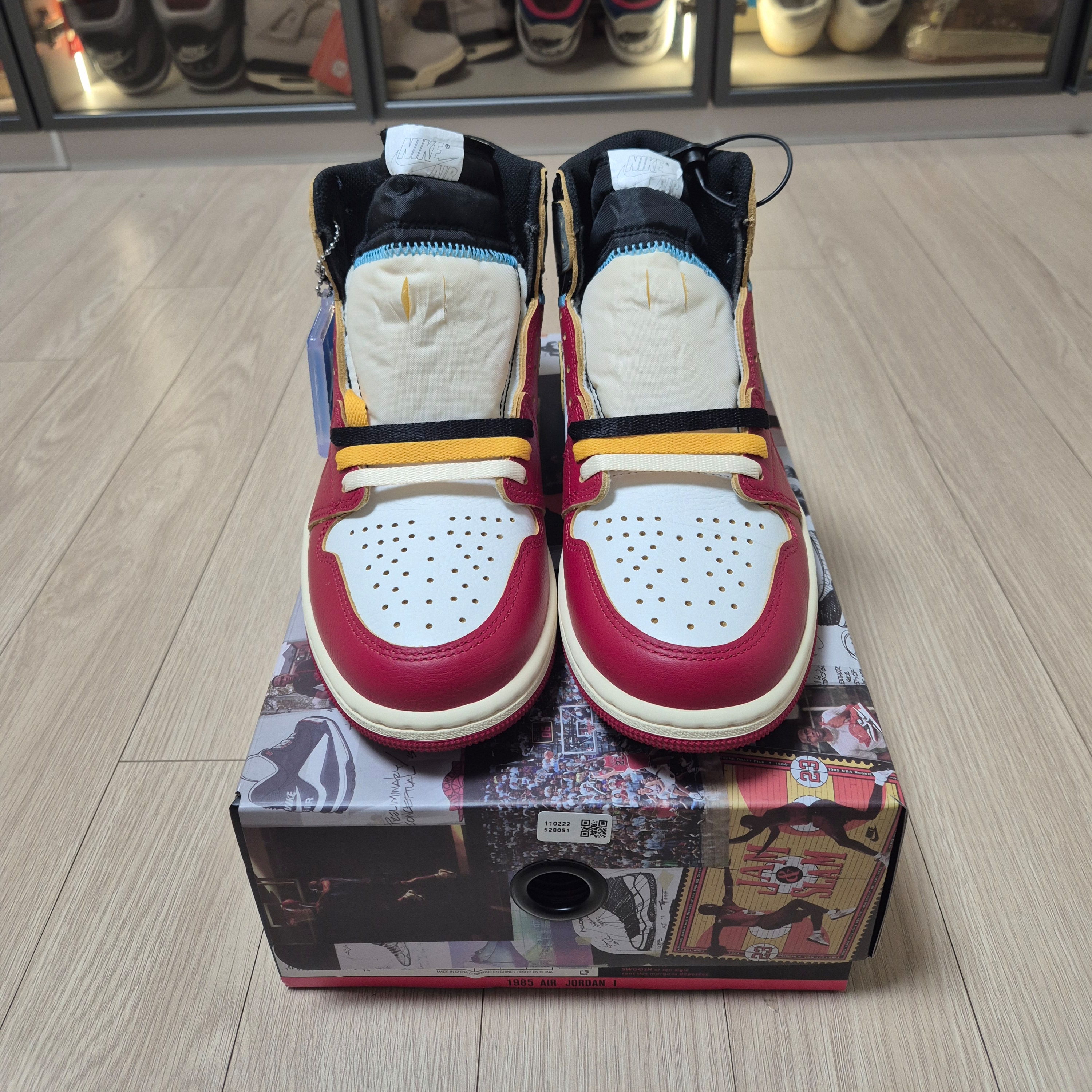 Jordan 1 x Union Retro High OG Chicago Shadow 착용 스타일 - 2