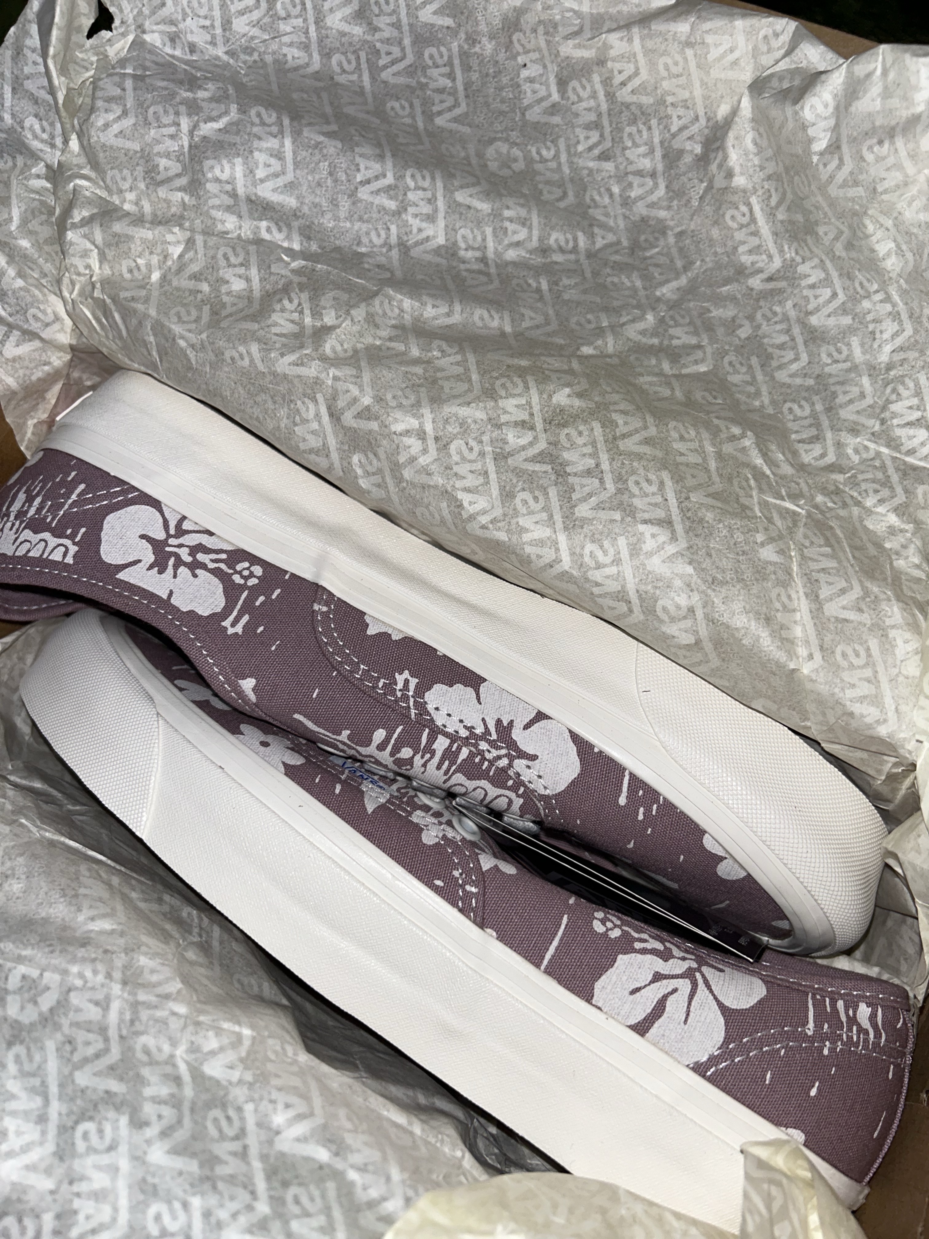 Vans Authentic 44 DX Anaheim Factory Purple White 착용 스타일 - 6