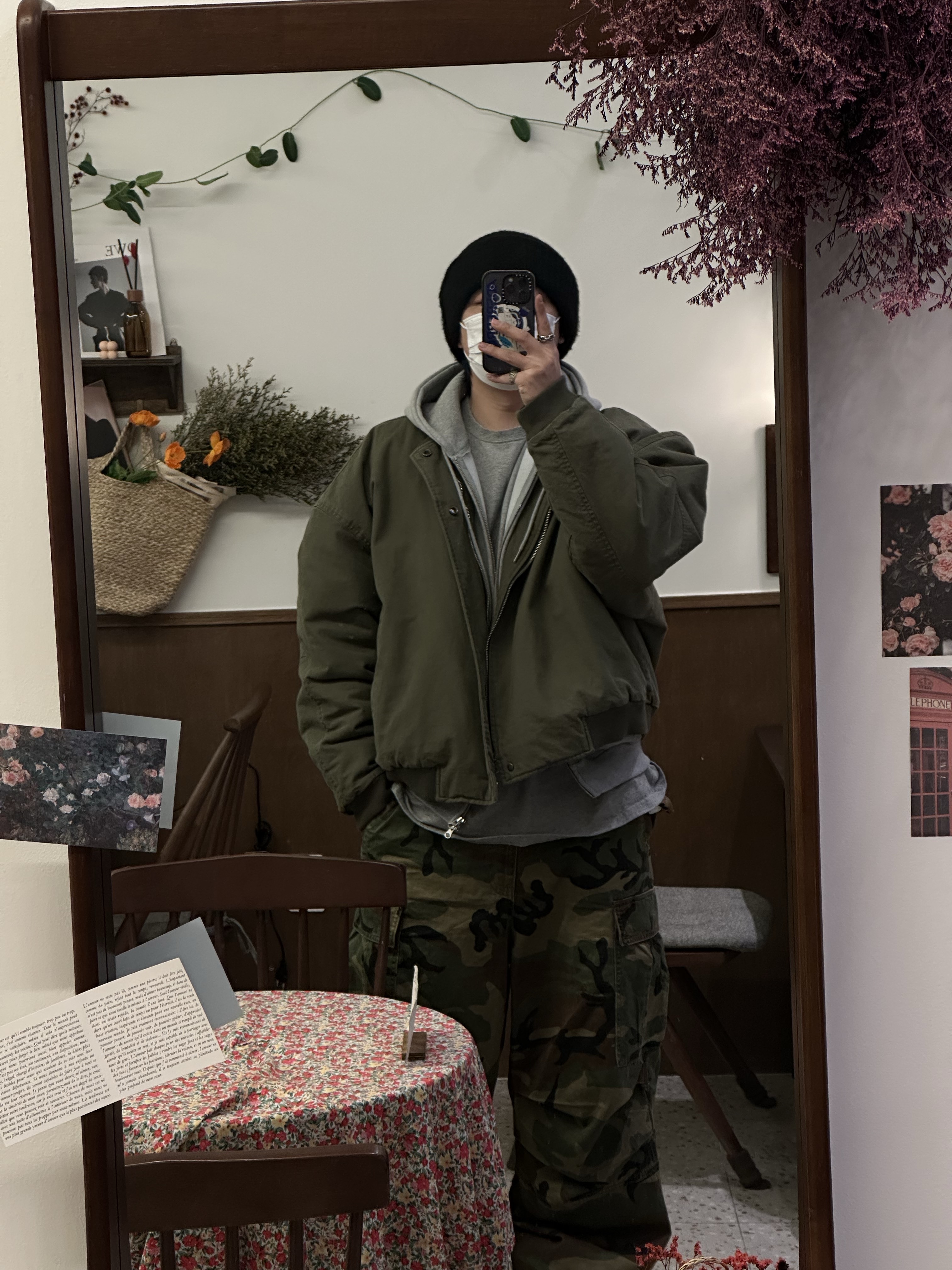논노드 서퍼 다이 서지 봄버 자켓 빈티지 카키 착용 스타일 - 4