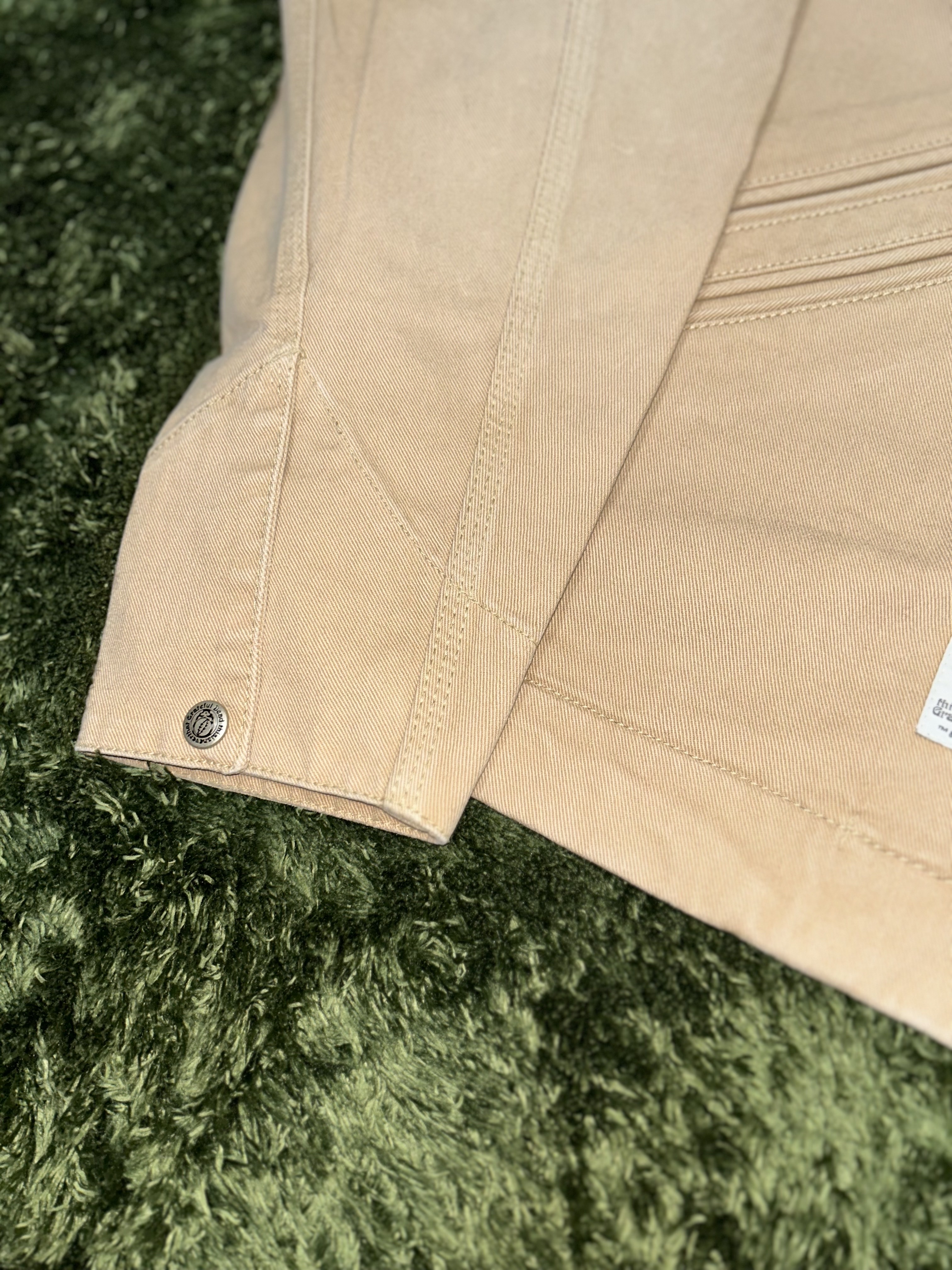Thisisneverthat x Grateful Dead Lightning Carpenter Jacket Tan 착용 스타일 - 9