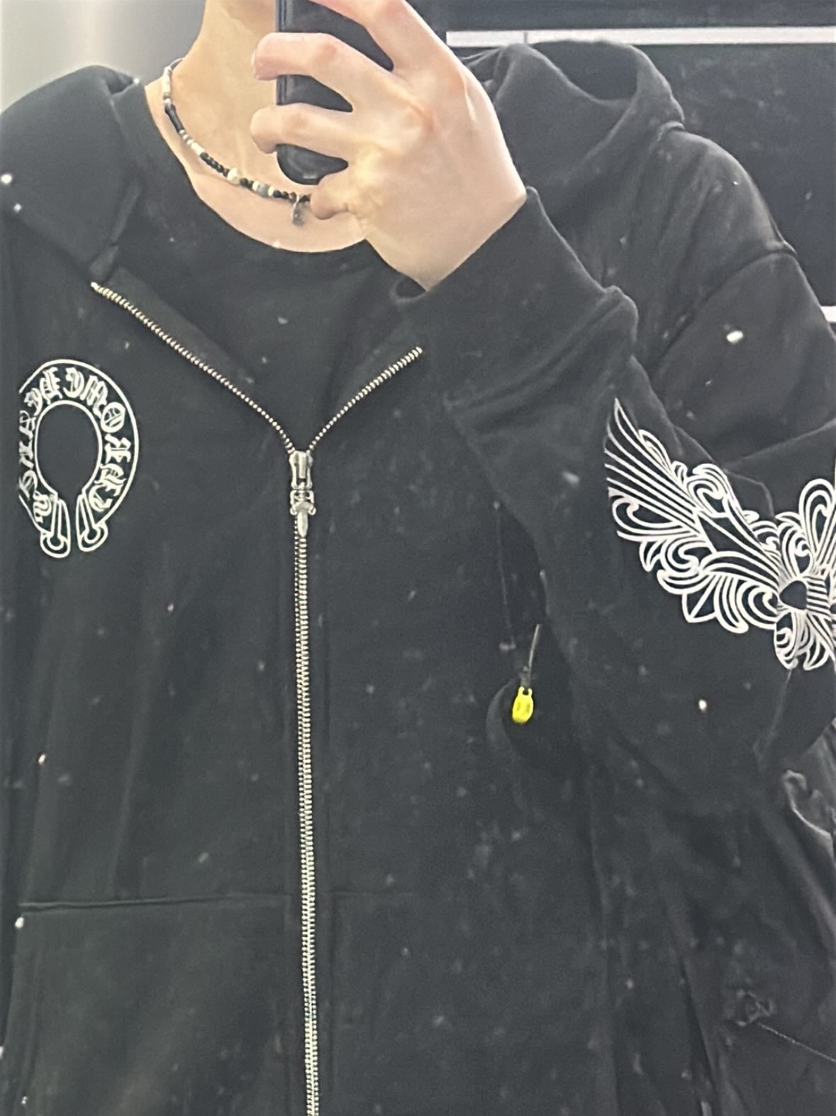 Chrome Hearts Horseshoe Floral Fleece Zip-Up Hoodie Black, Cayl Soyo 17L B-Grid Black 착용 스타일