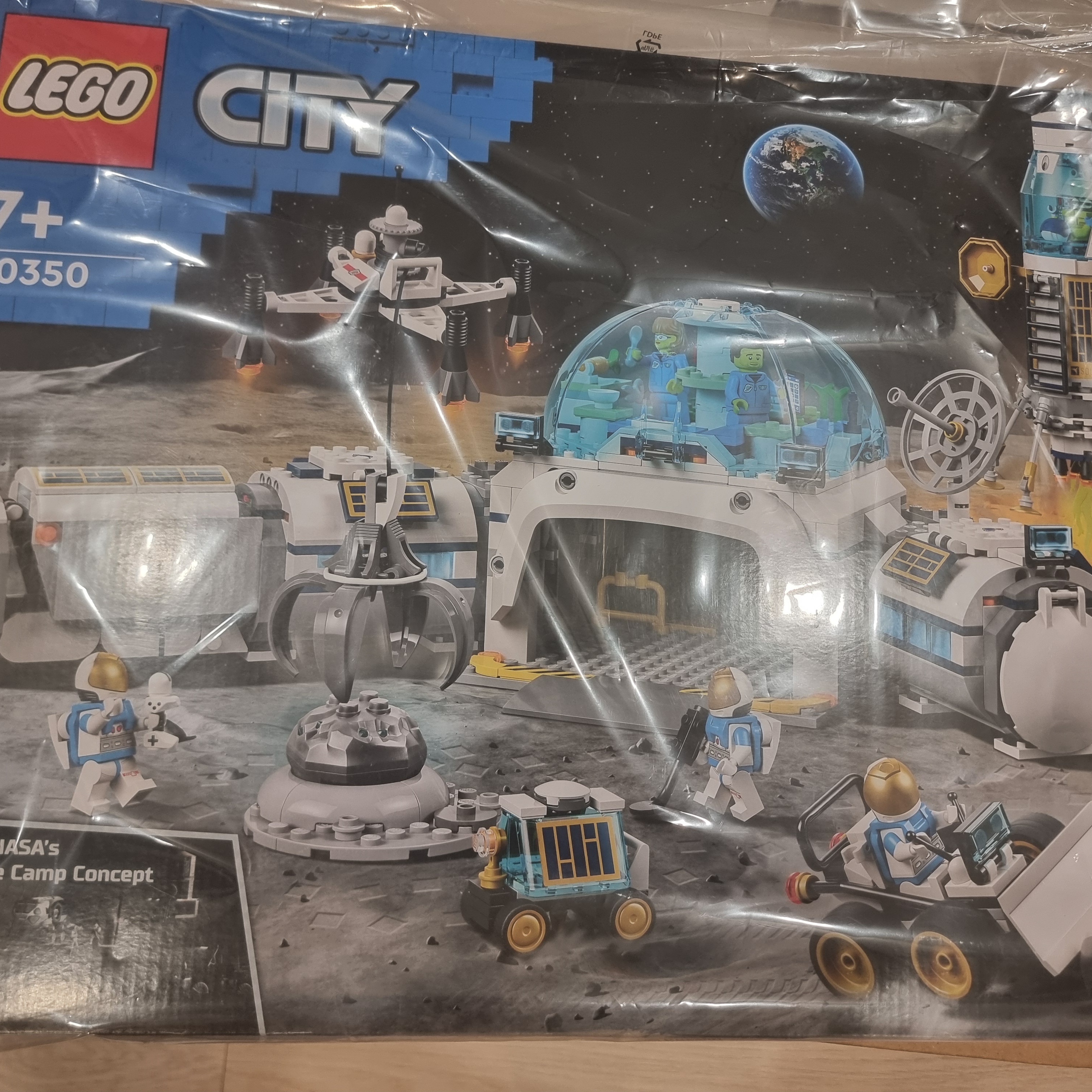 Lego Lunar Research Base 착용 스타일 - 3