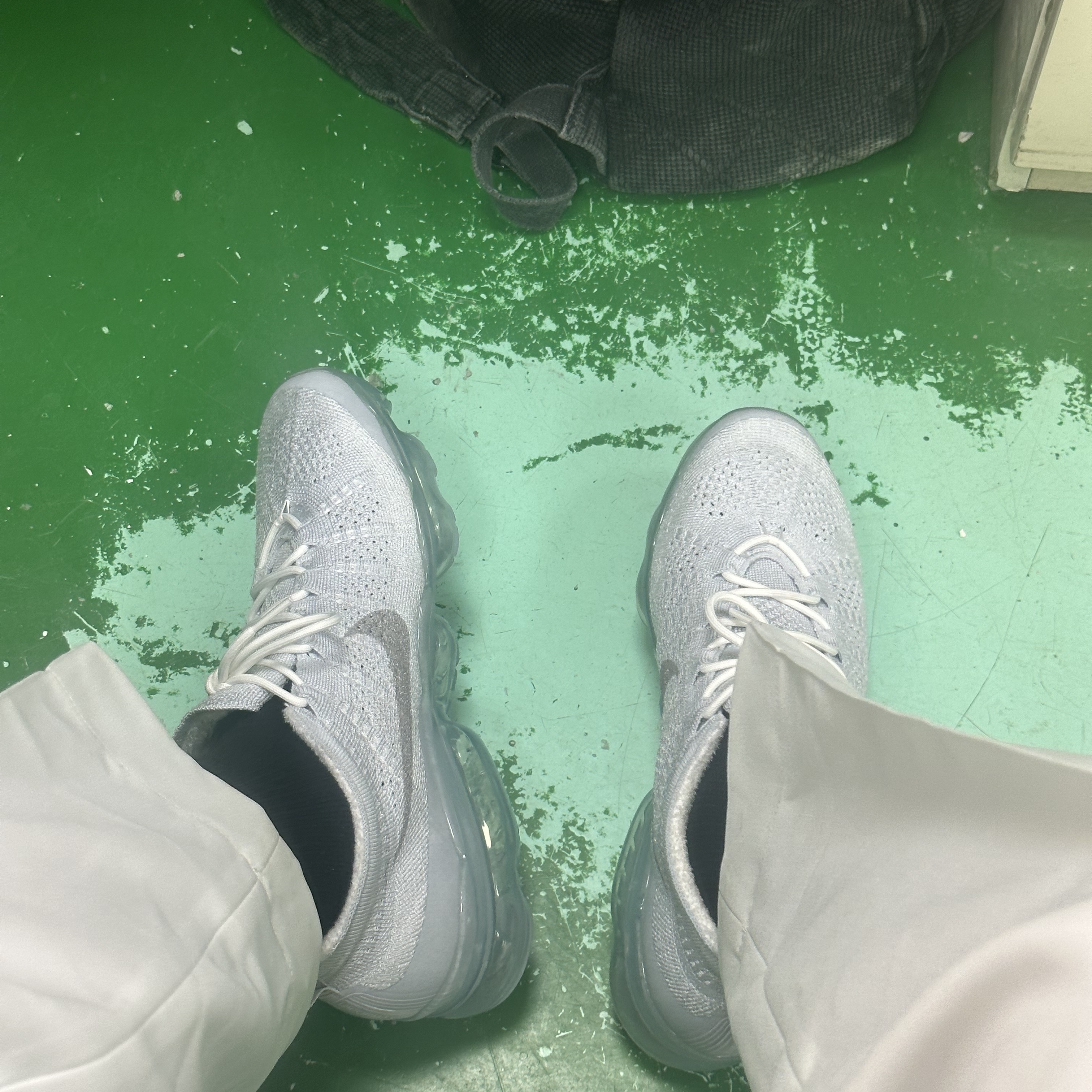 Nike Air VaporMax 2023 Flyknit Pure Platinum 착용 스타일