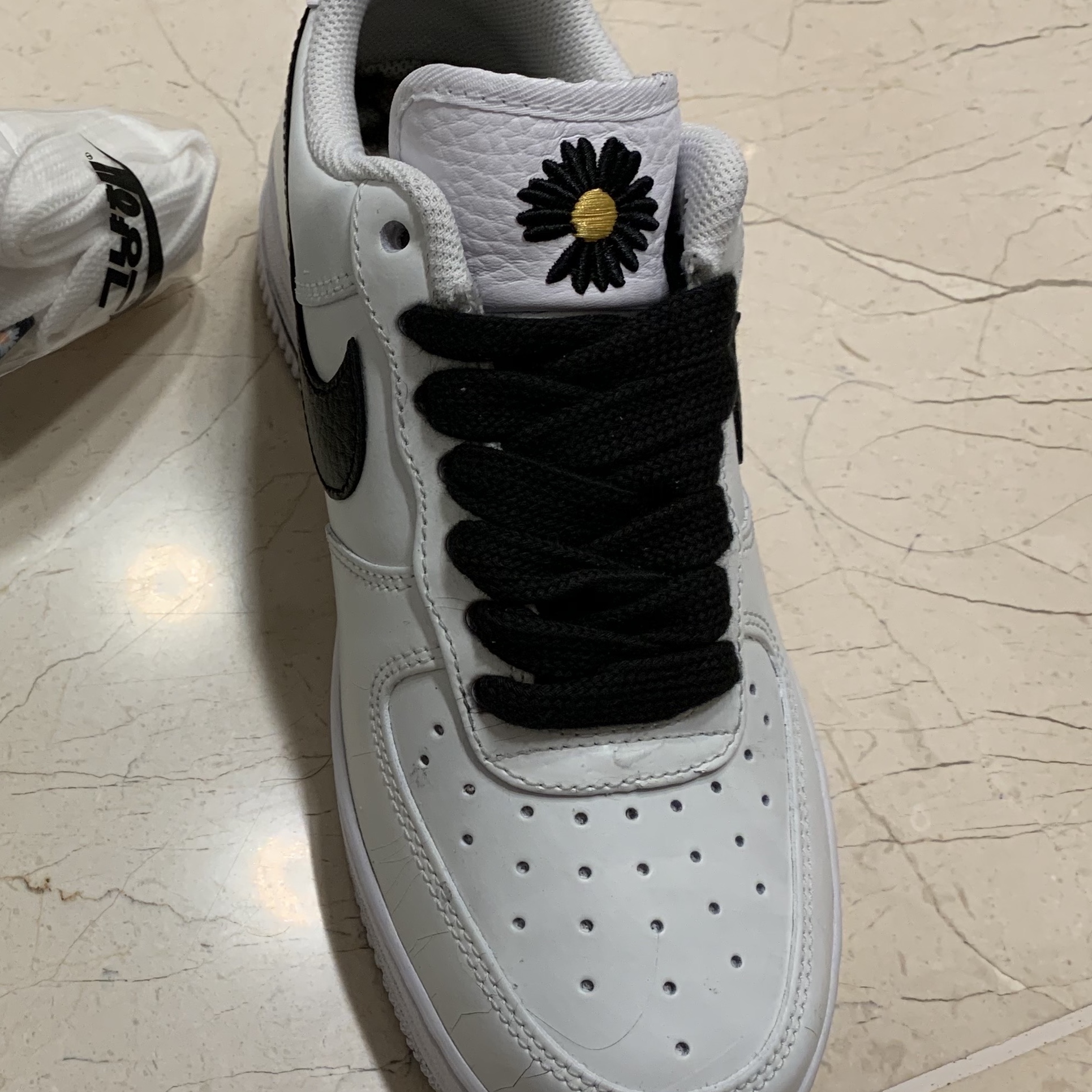 Nike x Peaceminusone Air Force 1 Low Para-Noise 2.0 착용 스타일