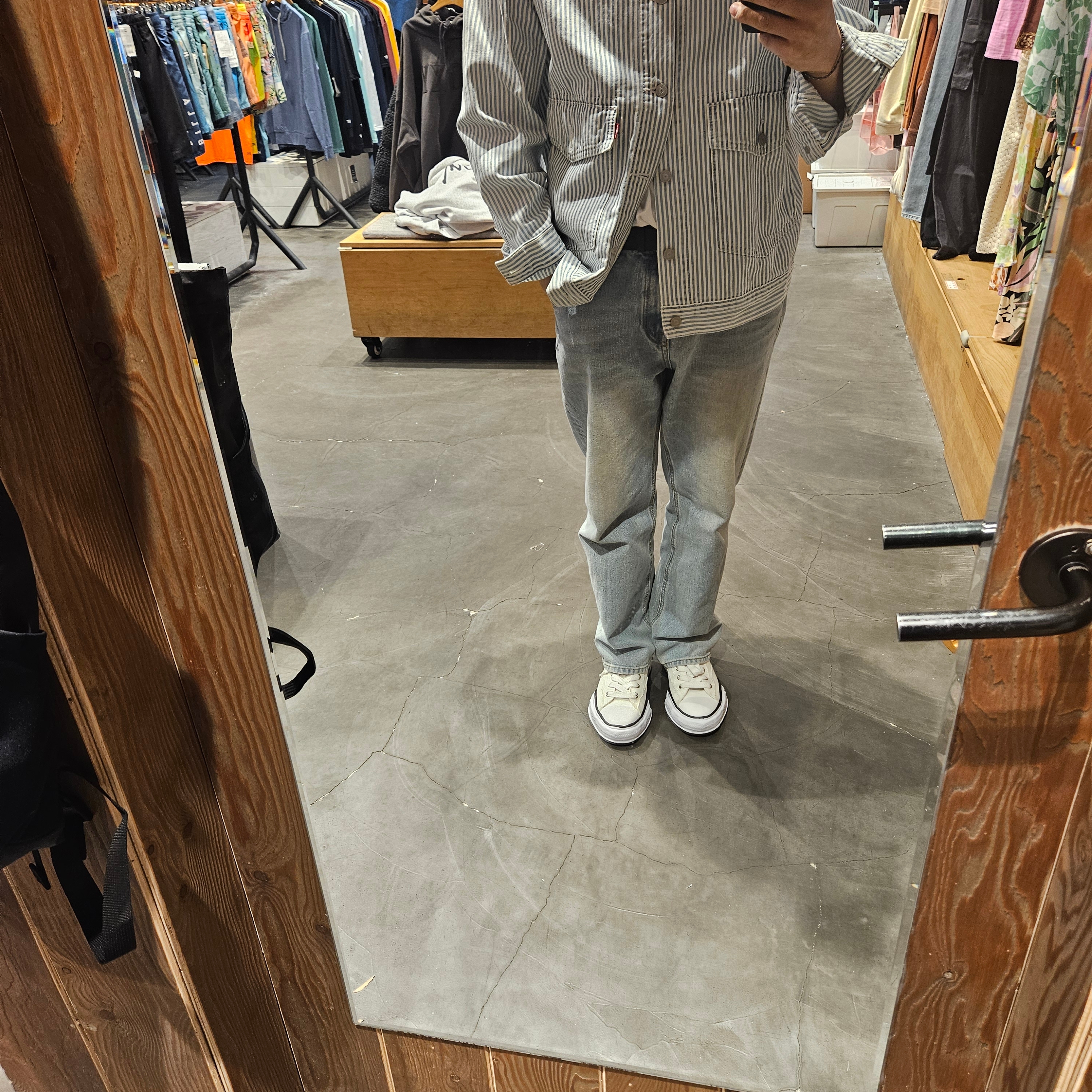 Maison Mihara Yasuhiro Peterson OG Sole Canvas Low Sneakers White 착용 스타일 - 1
