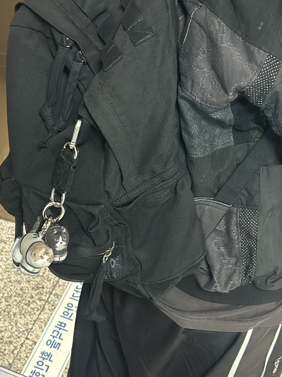 Polyteru Used Backpack 2PK Black, Polyteru 1011 Nylon Track Pants Sport Black 착용 스타일 - 3