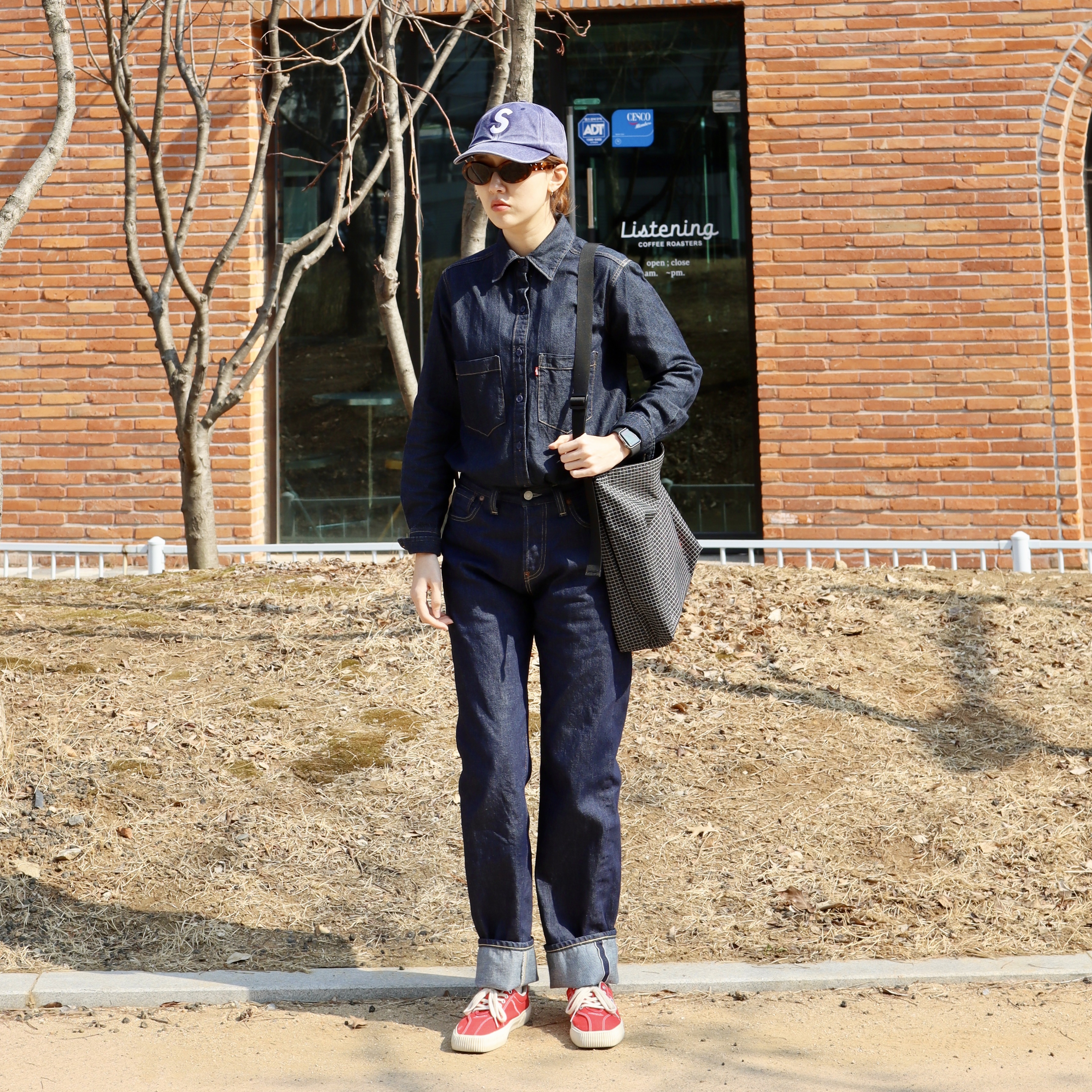 Supreme Pigment S Logo 6-Panel Navy - 24FW, Gentle Monster x Maison Margiela MM005 Brown Tortoise Black 착용 스타일 - 2