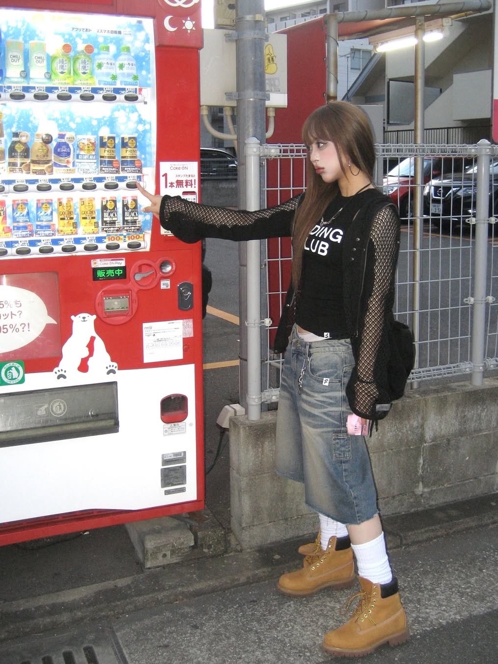 Miyhoo Riding Club Sleeveless Black 착용 스타일 - 1