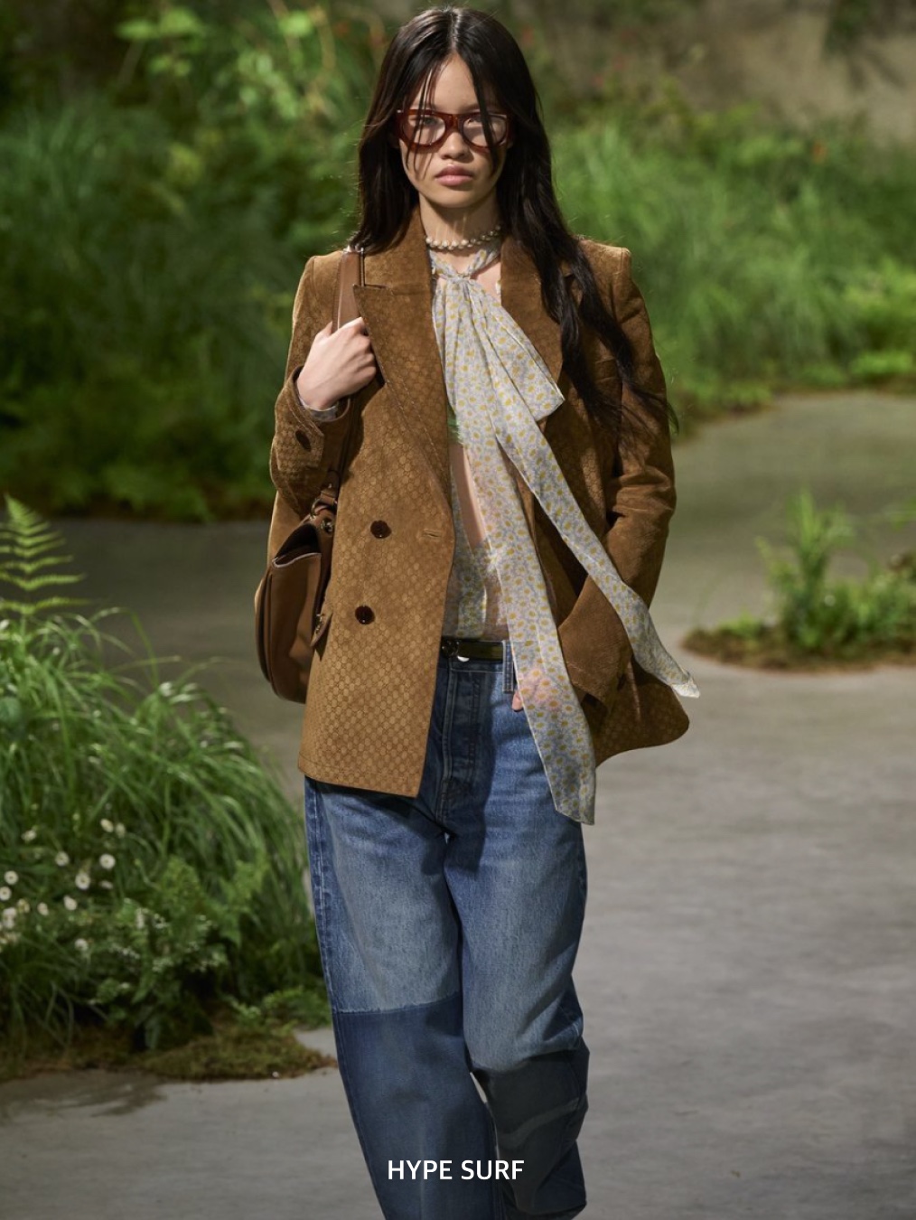 Suade Color Washed Denim Blue, Suade Color Washed Denim Brown 착용 스타일 - 6