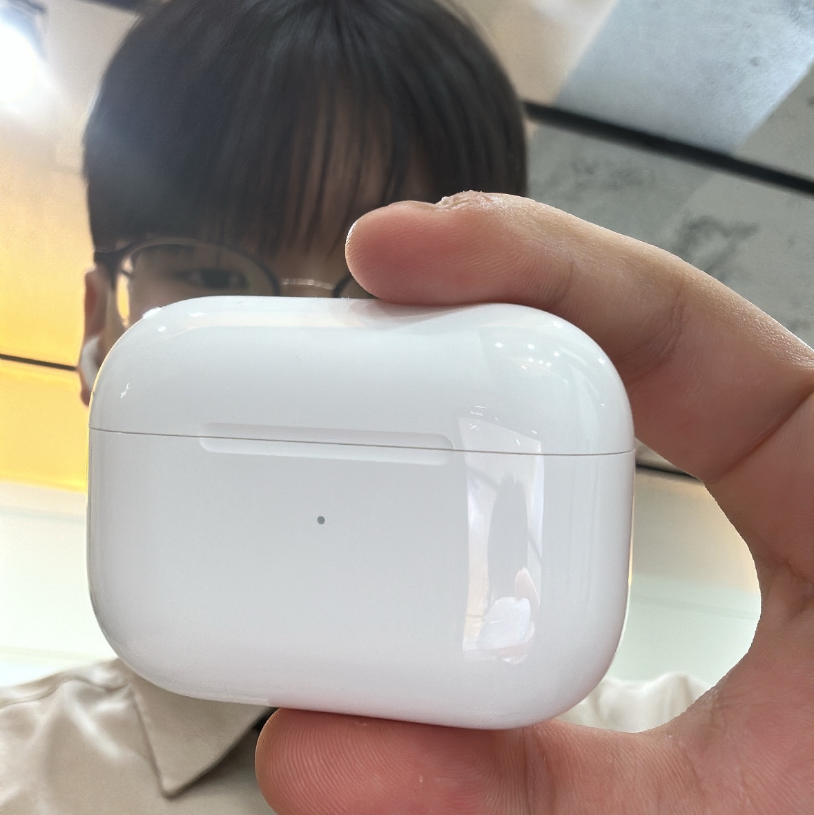 Apple Airpods Pro 2nd Gen with MagSafe Charging Case USB C (Korean Ver.) 착용 스타일