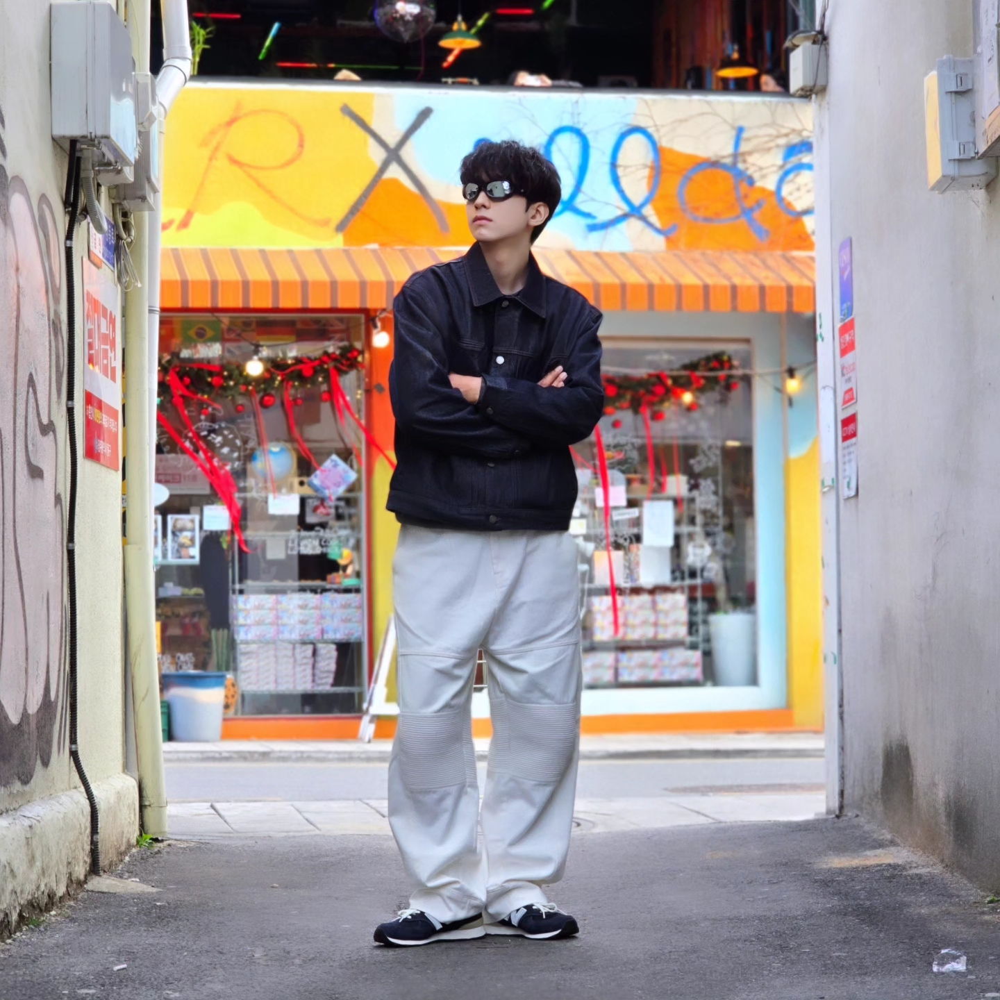 New Balance x Pottery 574 Premium Hard Navy 착용 스타일 - 3