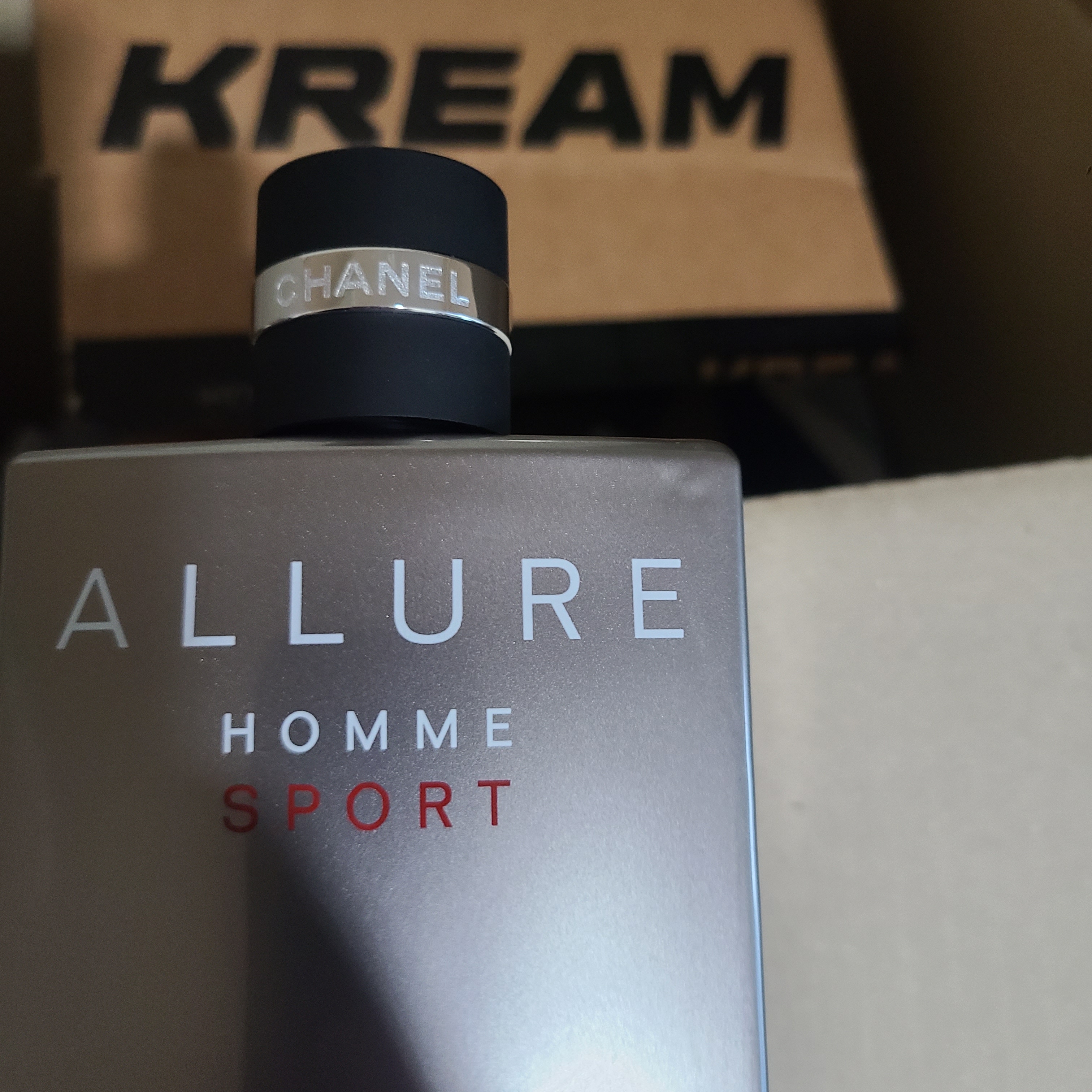 Chanel Allure Homme Sprort Eau Extreme Eau De Parfum 100ml 착용 스타일 - 1