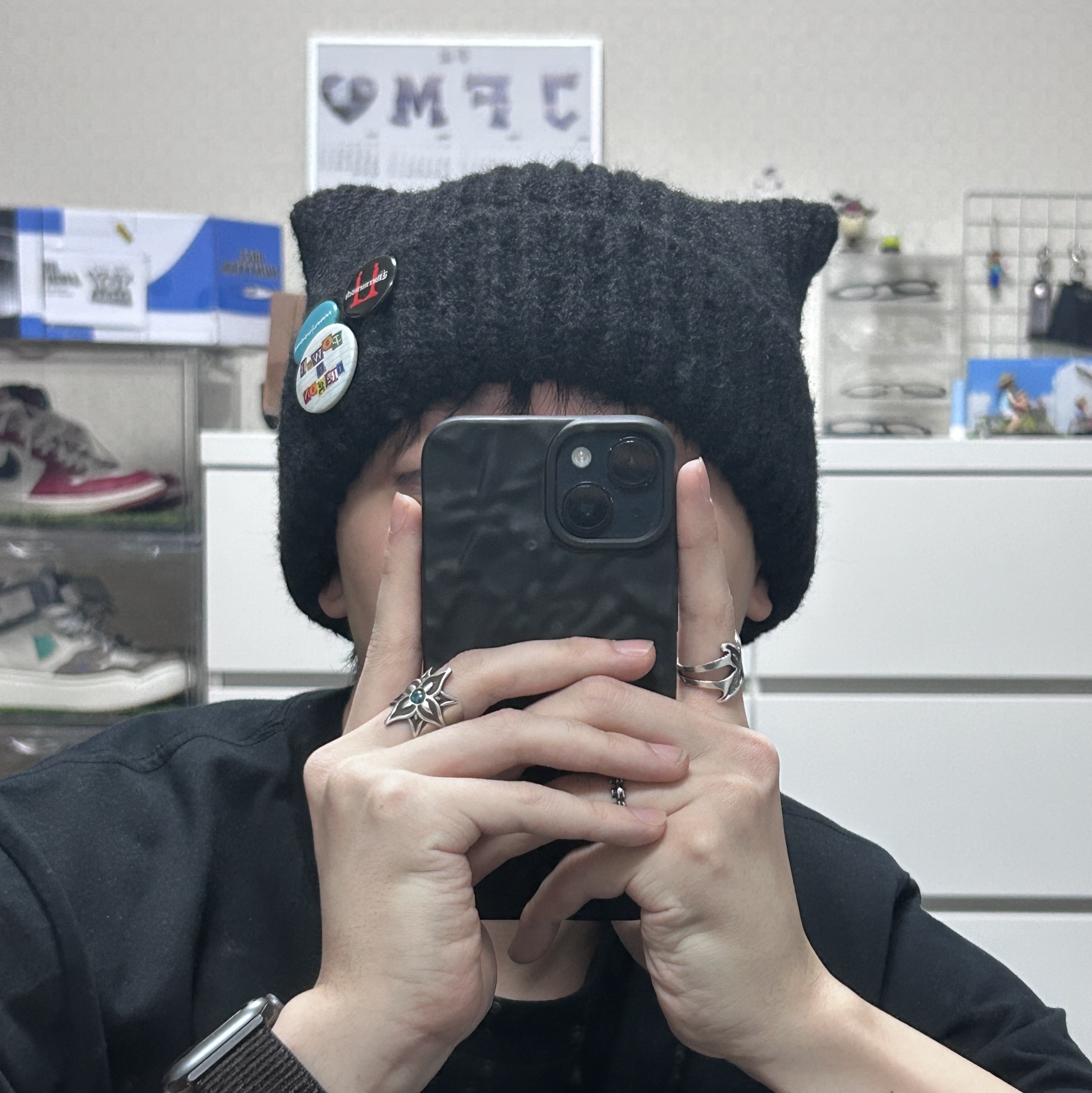 G-DRAGON Knit Cap Black, Ader Error Log; Khalif Green 착용 스타일 - 1