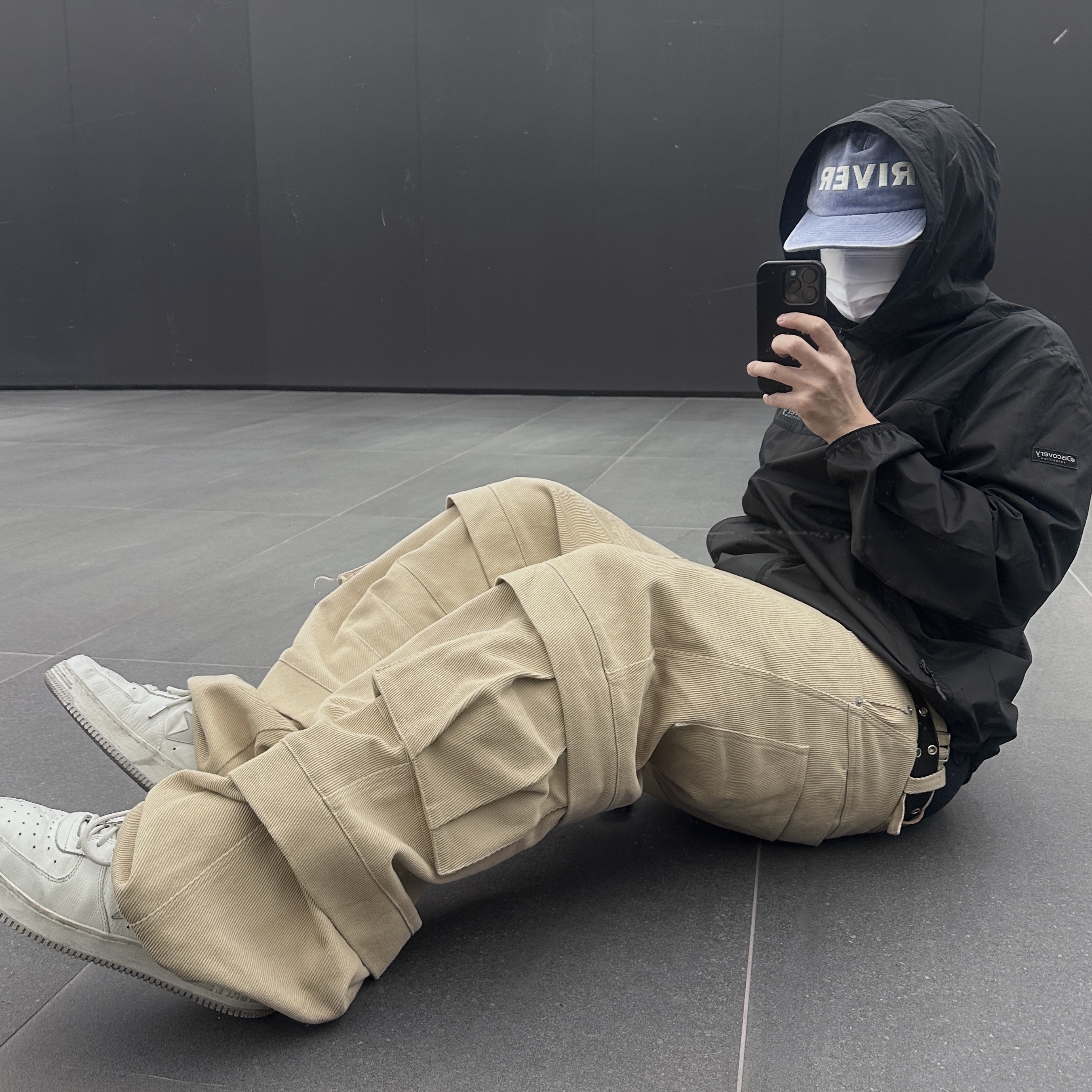 BAPE x JJJJound Bape Sta Low White Light Grey 착용 스타일