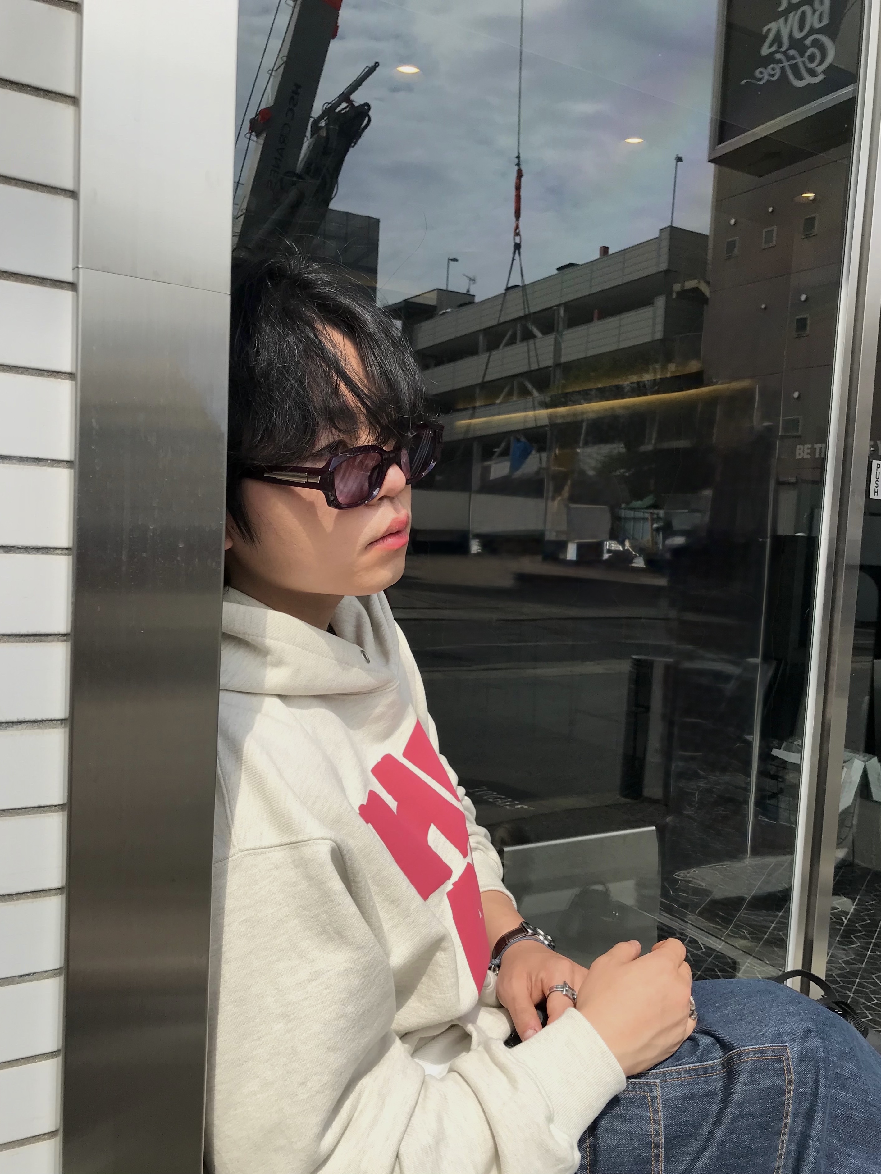 Nike x Jacquemus Air Humara LX Ale Brown and Gold, TOWTOW.ARCHIVE Timeless Twist Wristlet V3 Brown&Silver 착용 스타일 - 5