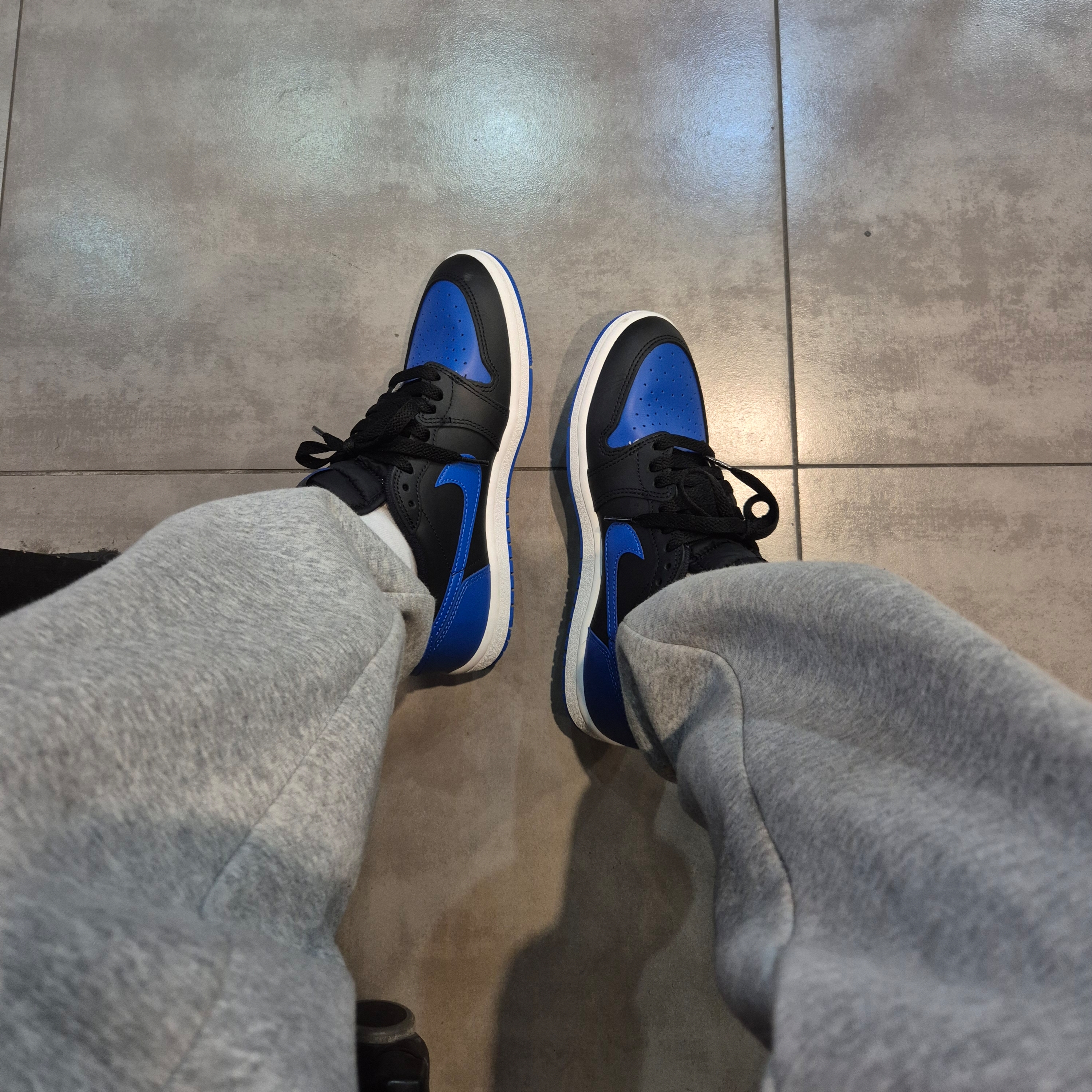 Jordan 1 Low 85 Royal 착용 스타일 - 3