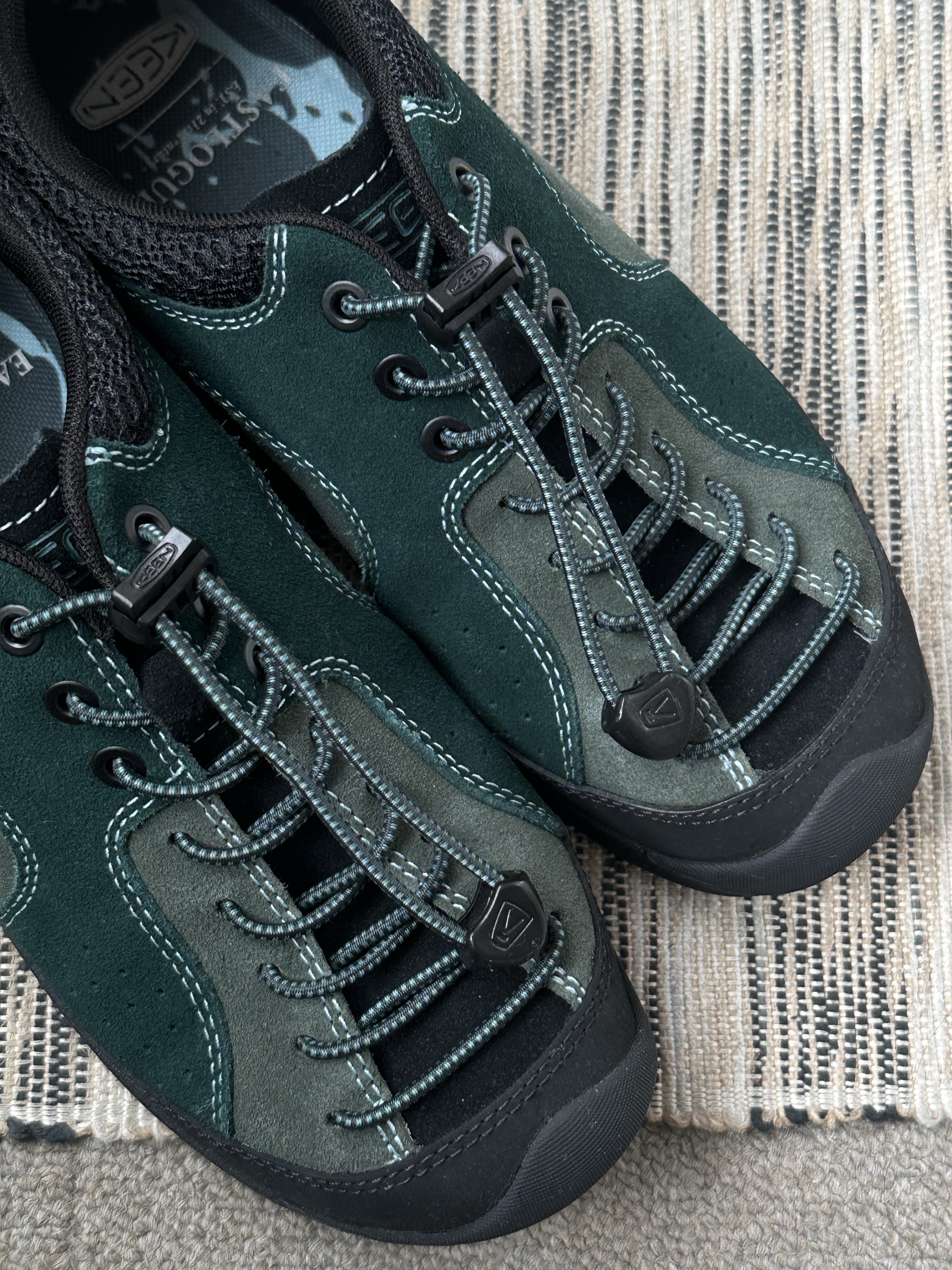 (W) Keen x Eastlogue Jasper Rocks Sneakers Scarab Arctic 착용 스타일 - 5
