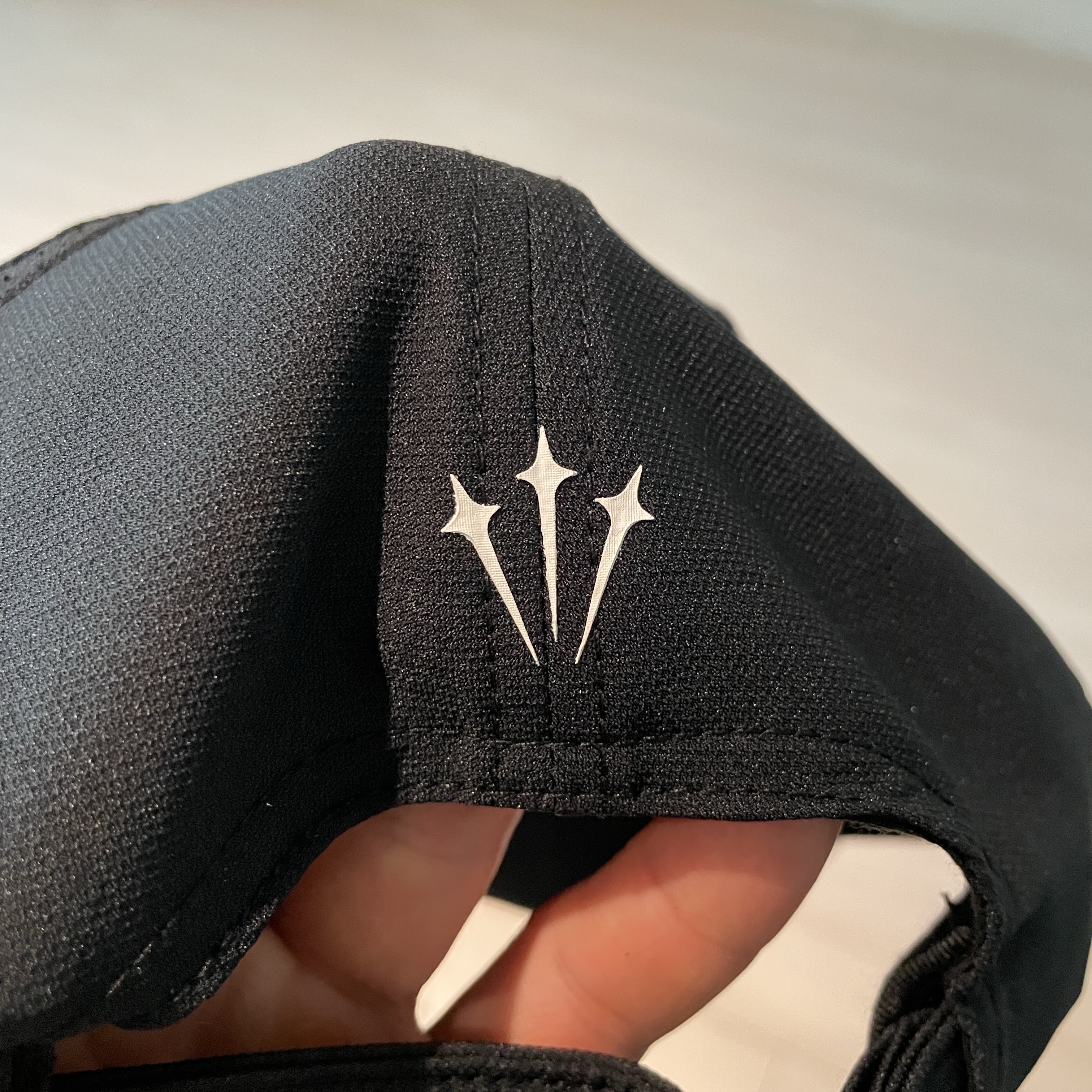 Nike x Drake Nocta Club Cap Black 착용 스타일 - 3