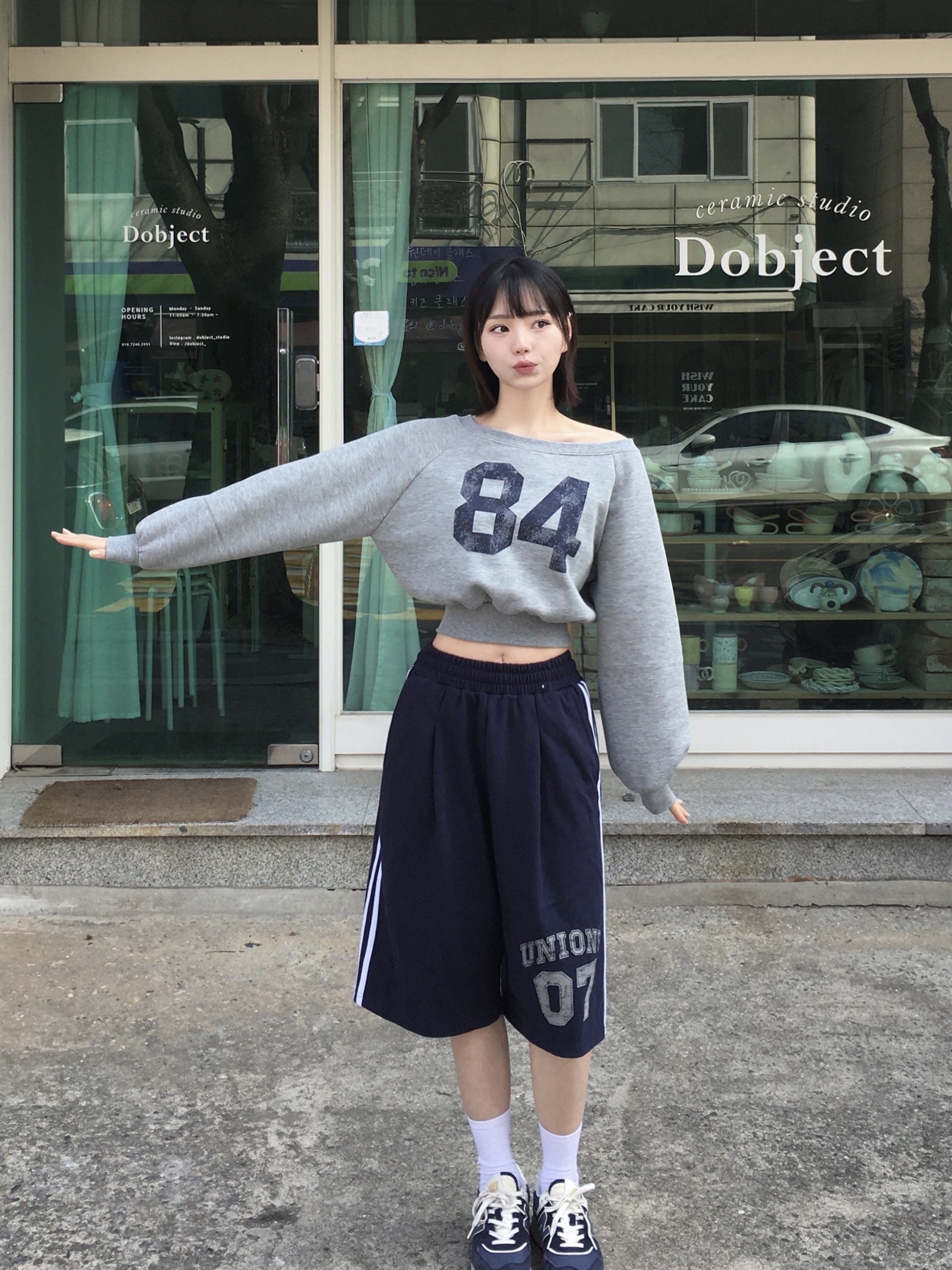 New Balance 574 Legacy Navy 착용 스타일 - 2