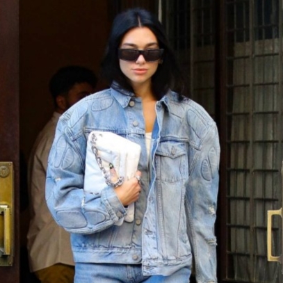Yeezy Gap Engineered By Balenciaga Padded Denim Jacket Blue 착용 스타일 - 2