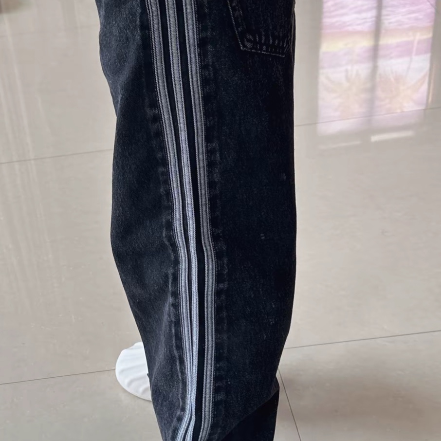 Adidas Adicolor Denim Firebird Pants True Black Denim - KR Sizing 착용 스타일