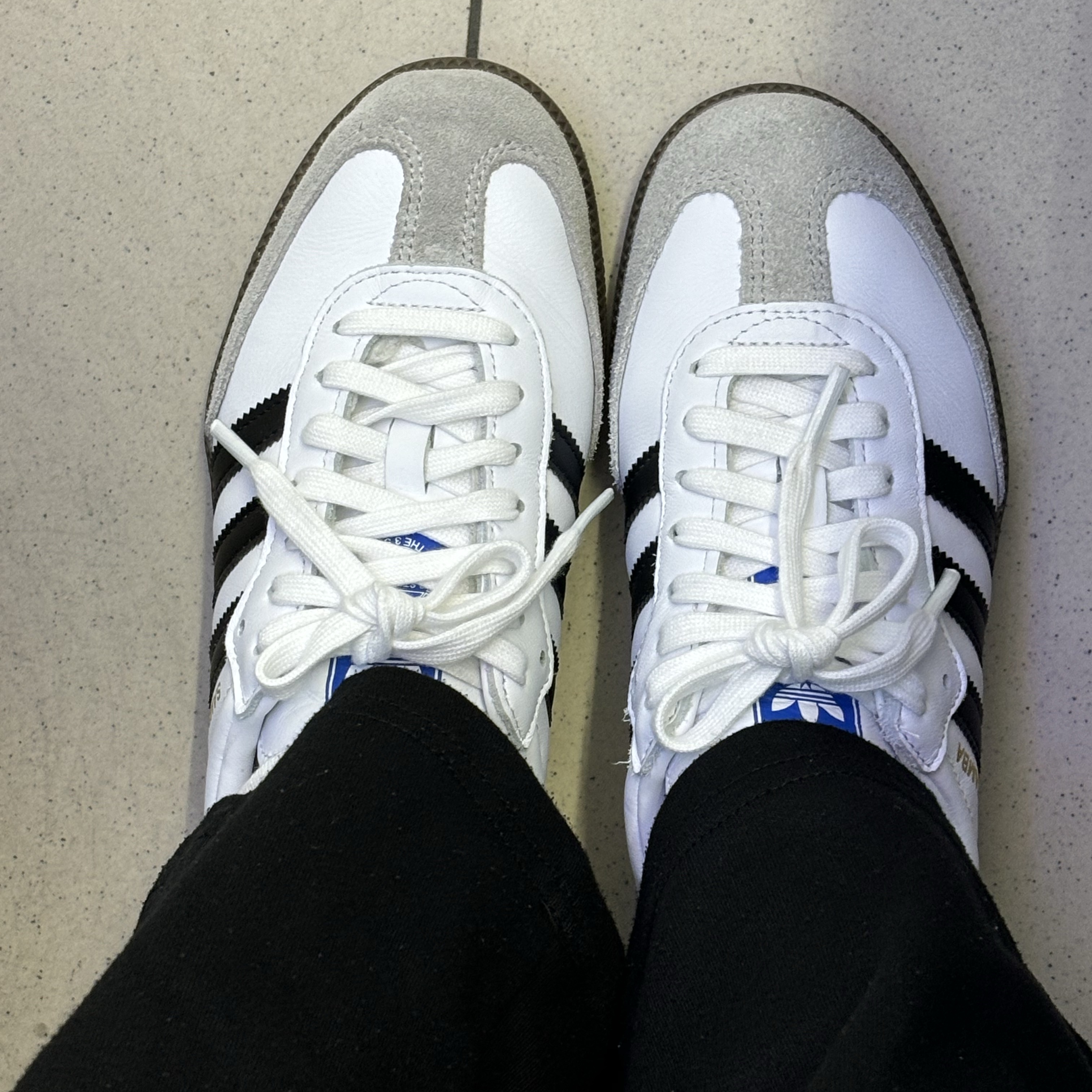 Adidas Samba OG Cloud White 착용 스타일