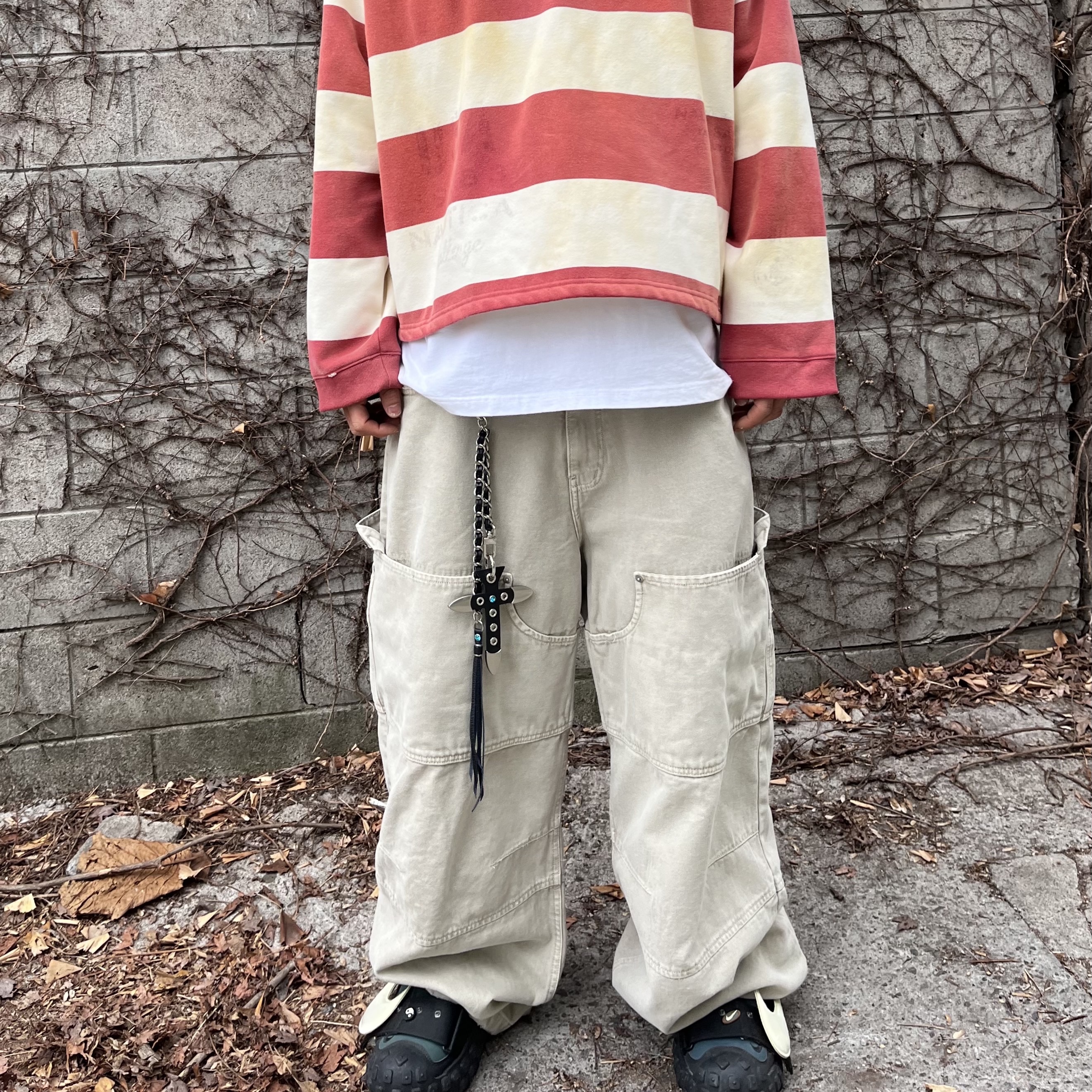 Nonnod Double Knee Cover Pants Vintage Beige, Nike x Cactus Plant Flea Market Air Flea 2 Faded Spruce 착용 스타일 - 1
