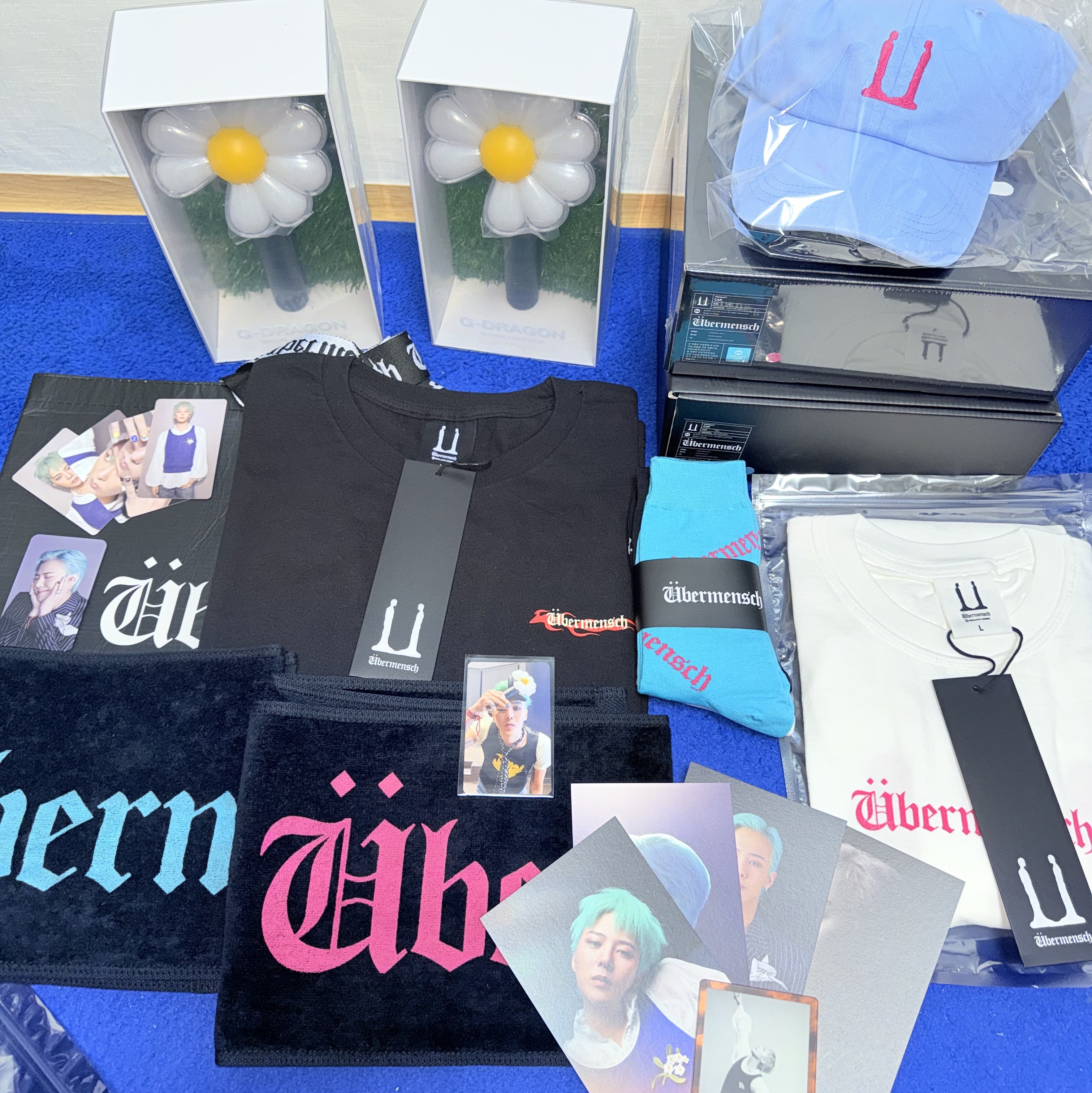 G-DRAGON Ubermensch Official Light Stick, G-DRAGON Ubermensch Cap Sky Blue 착용 스타일