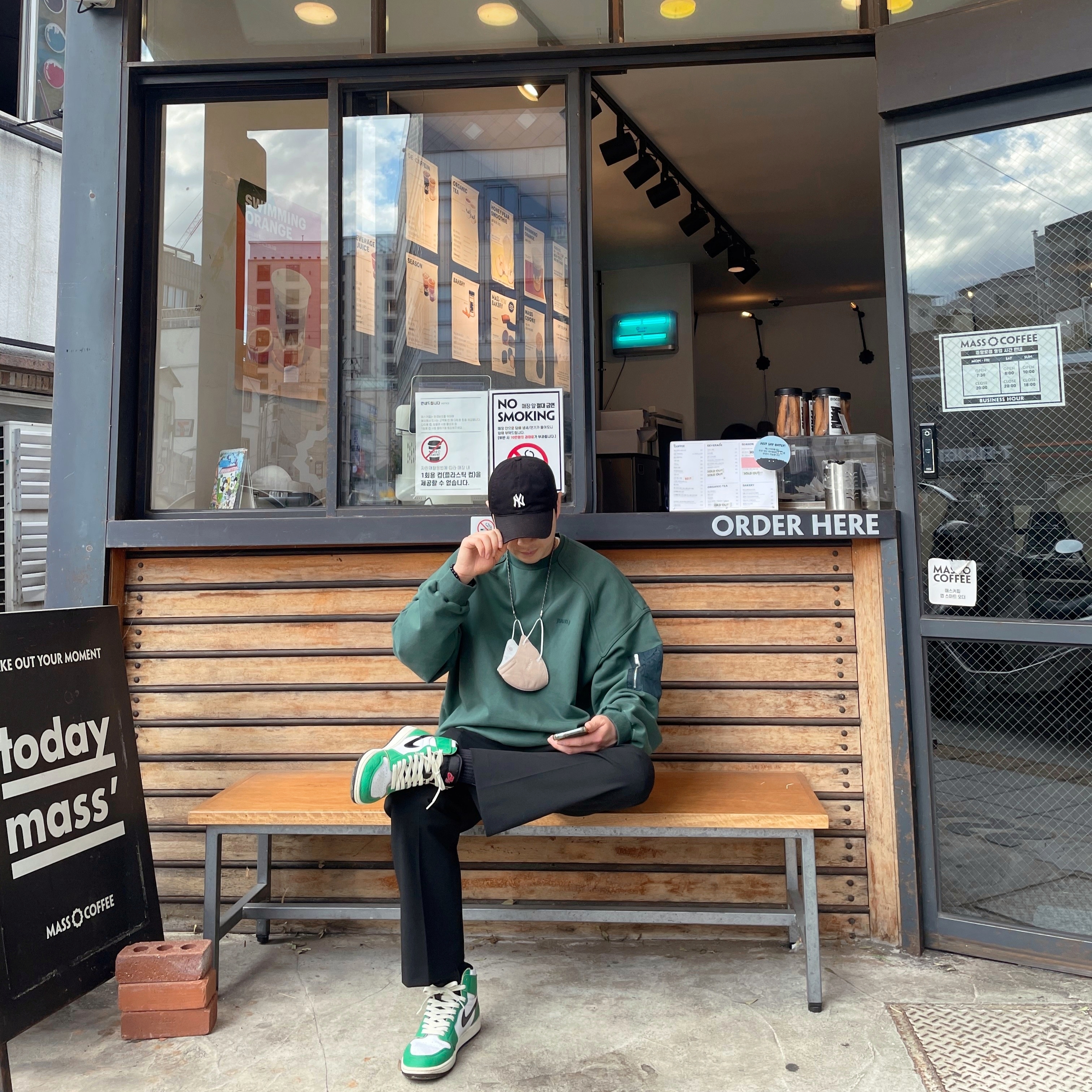 (W) Jordan 1 Retro High OG Lucky Green 착용 스타일